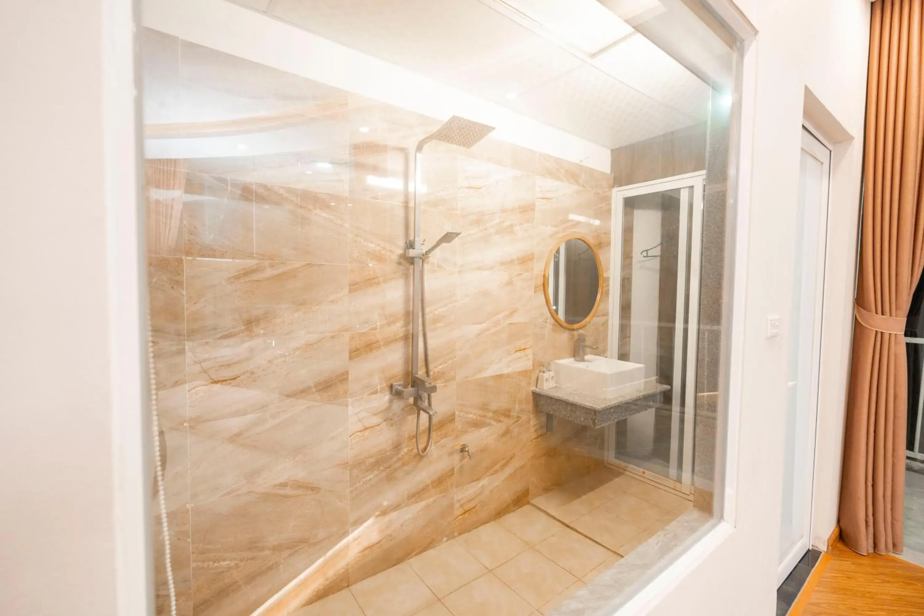 Bathroom in Biển Đông COMPLEX Bathroom in Biển Đông COMPLEX