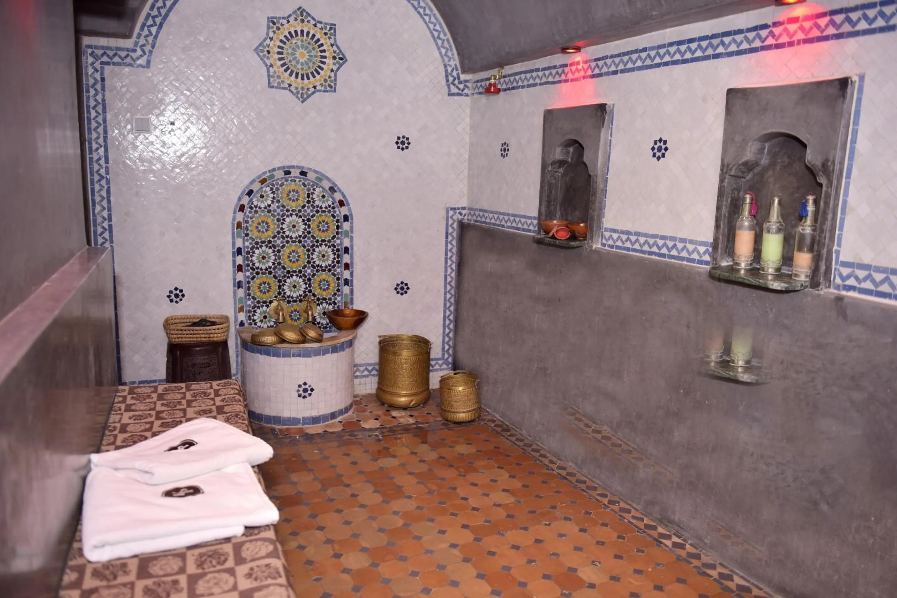 Spa and wellness centre/facilities in RIAD KALE POLIS