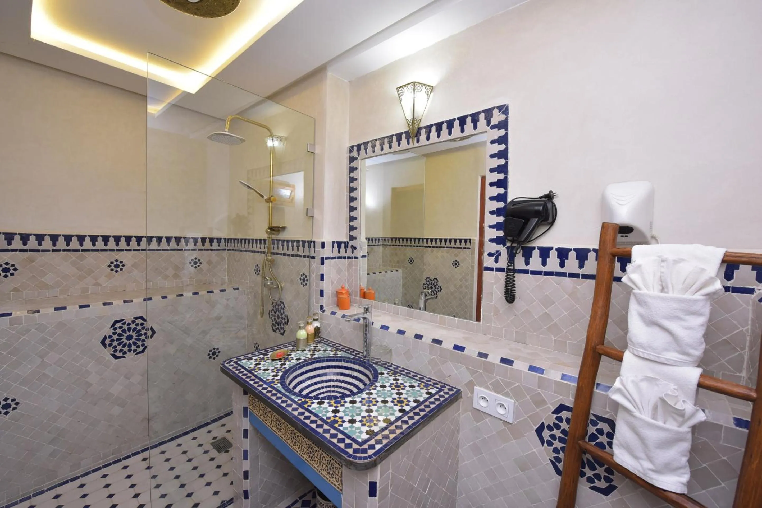 Bathroom in RIAD KALE POLIS