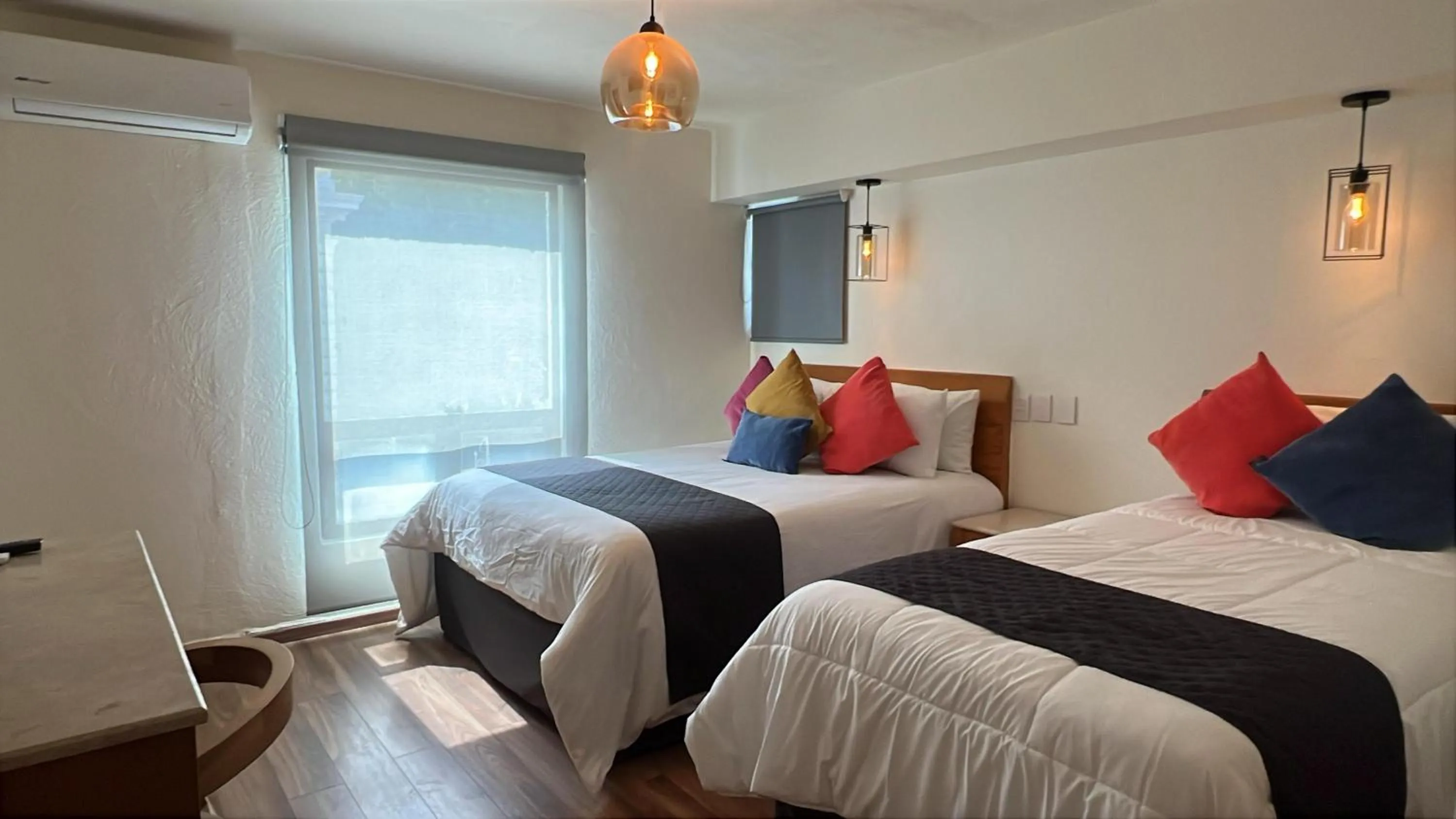 Photo of the whole room, Bed in Hotel Consulado