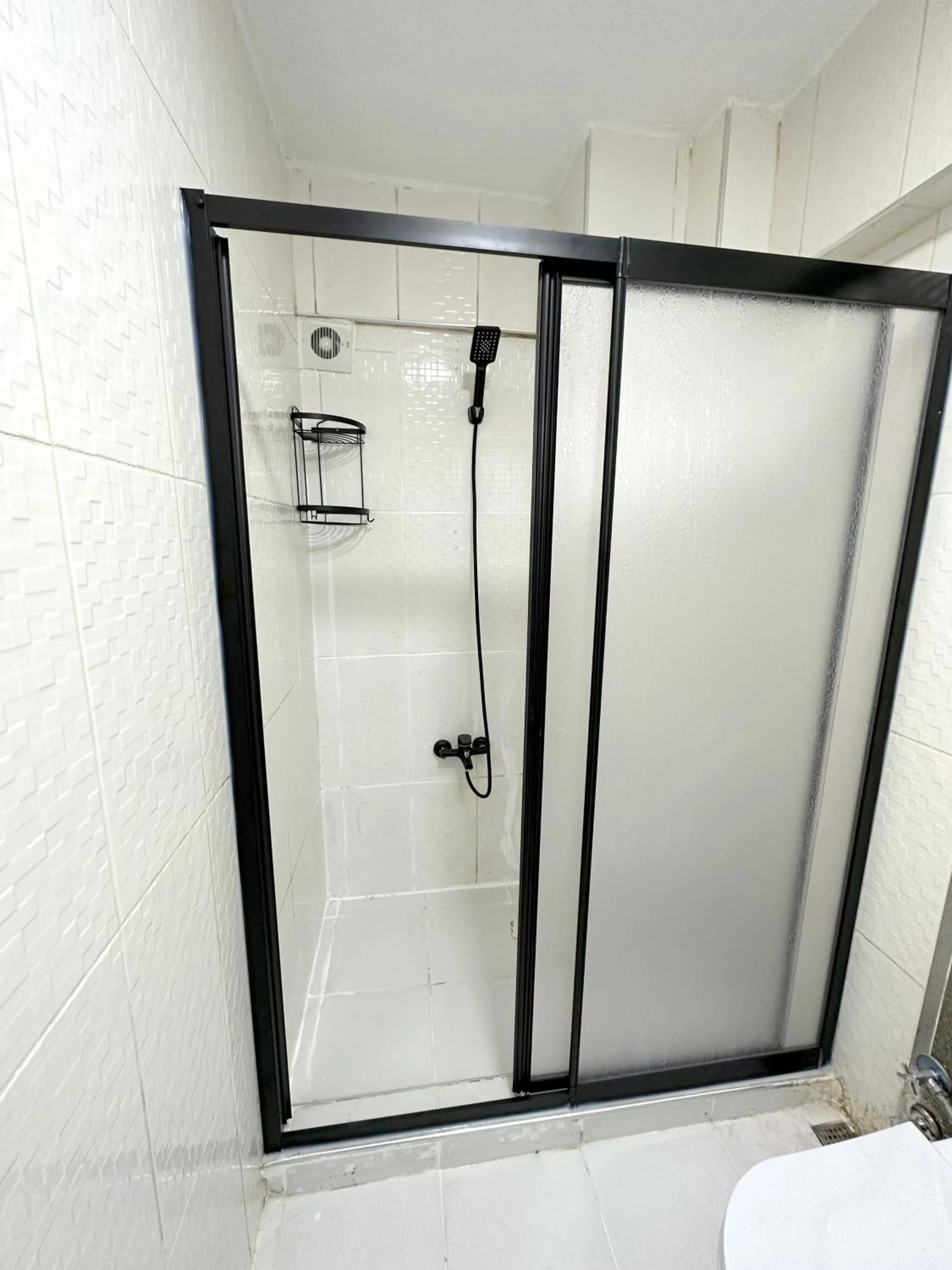 Shower in Menesa Hotel