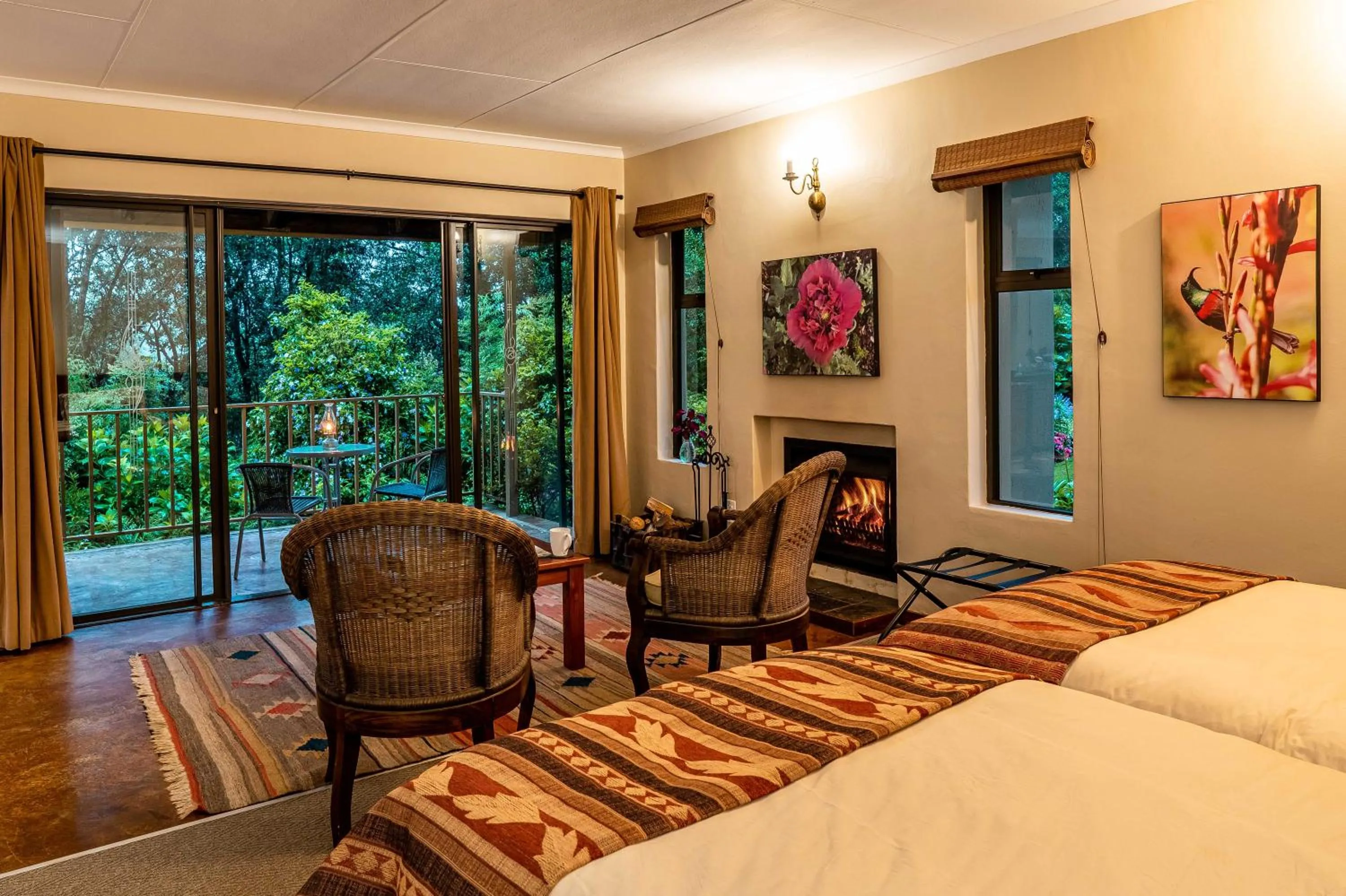 Twin Room with Garden View - single occupancy in Kuhestan Organic Farm Cottages