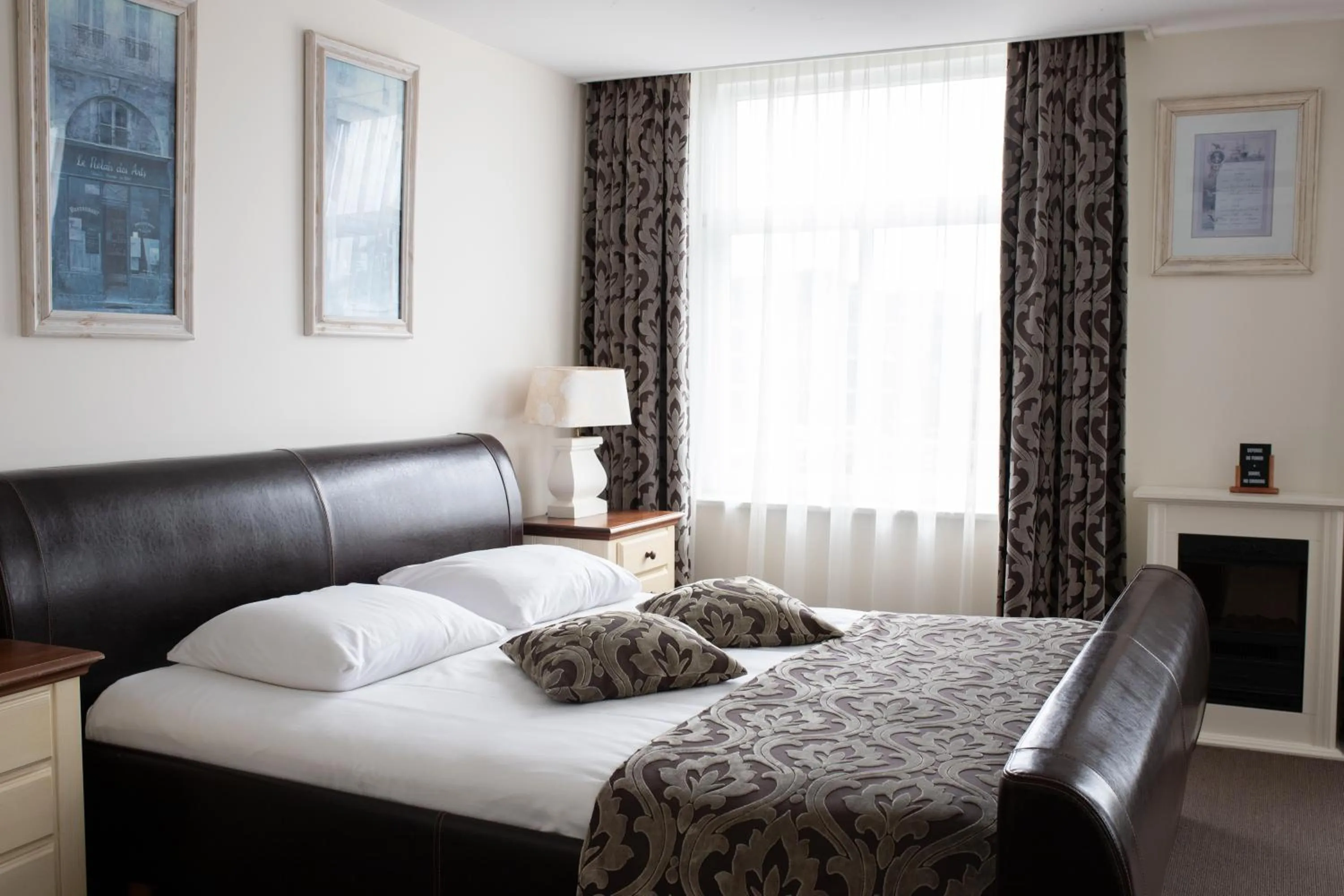 Bedroom, Bed in Het Rechthuis