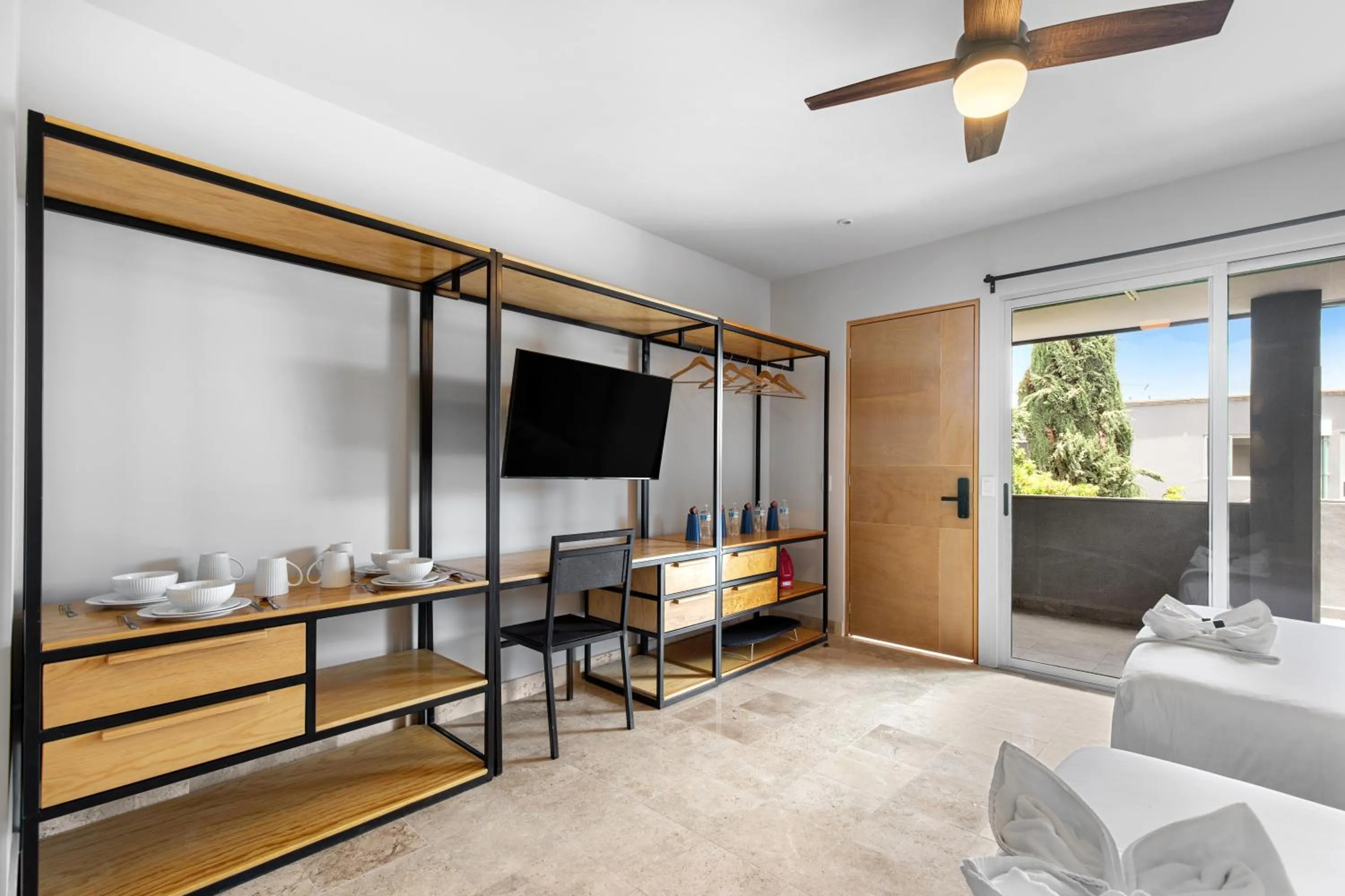 TV and multimedia in Hacienda Santa Barbara by Homi Rent