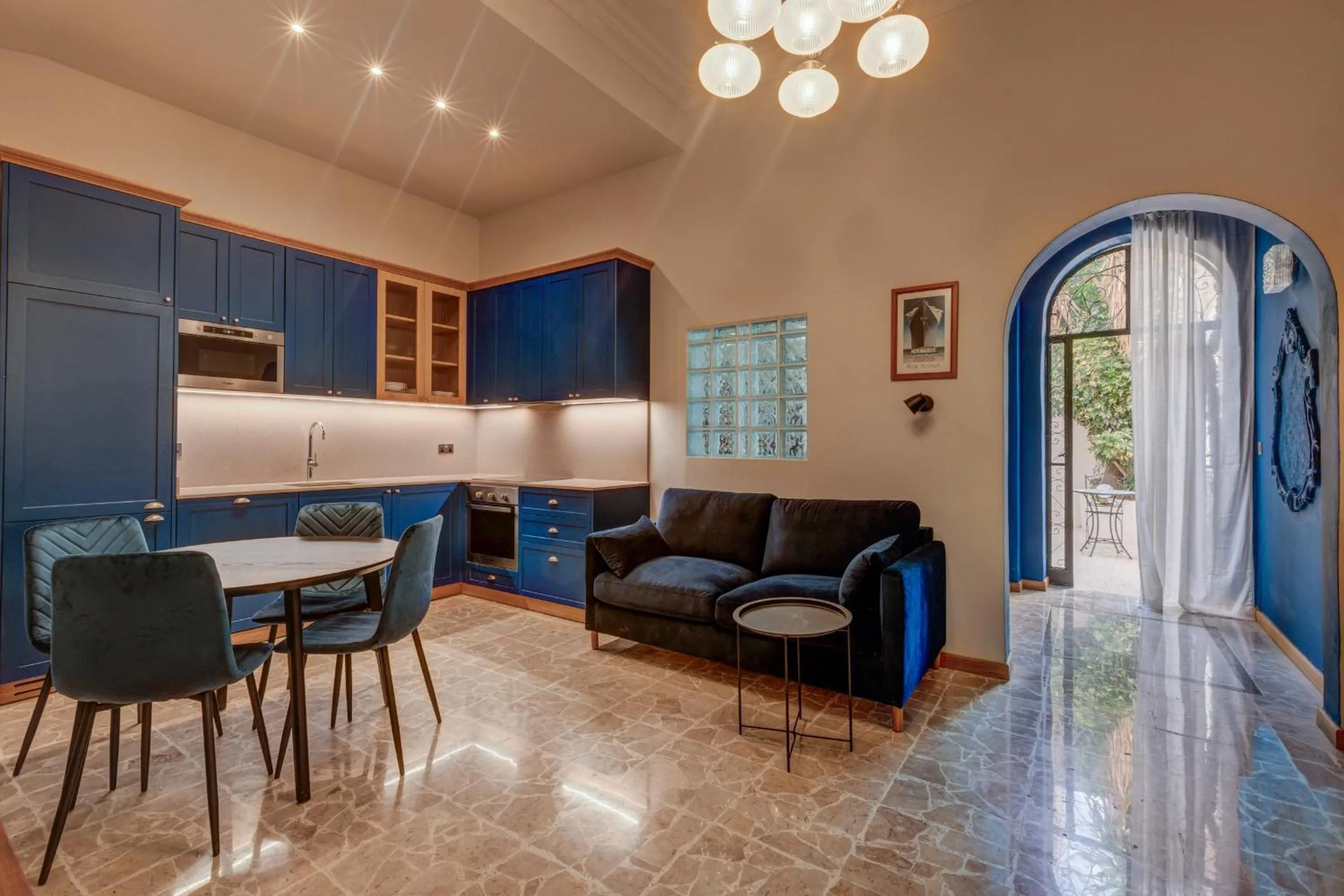 PIJU LUX APARTMENTS