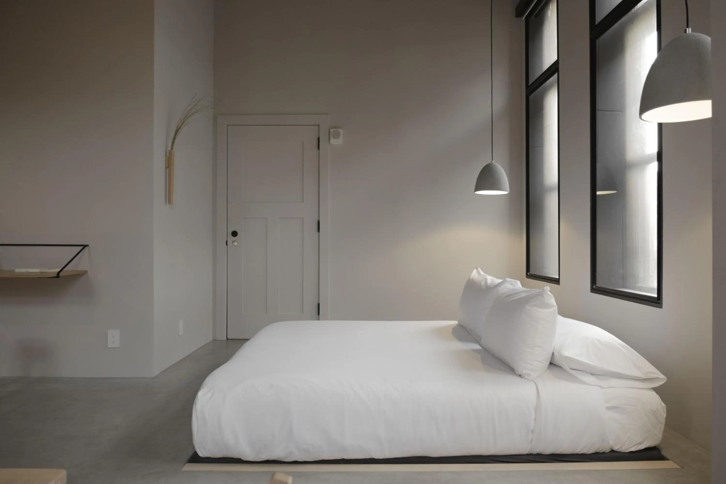 Photo of the whole room, Bed in kodō hotel - Heart of LA Arts District