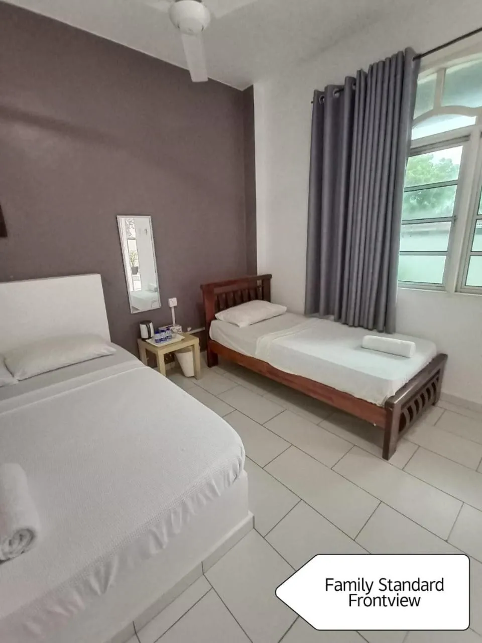 AQIL BEACH INN