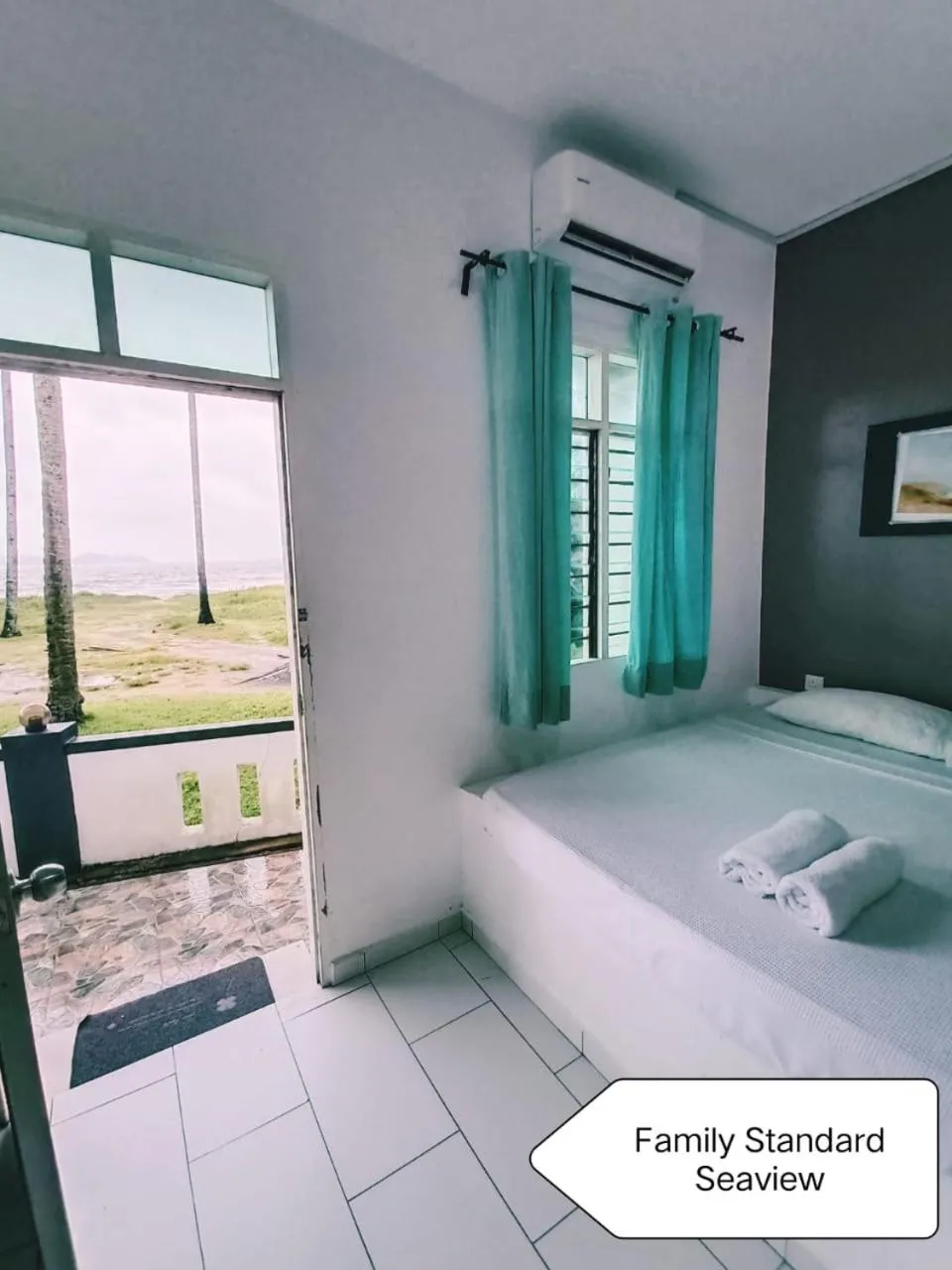 AQIL BEACH INN