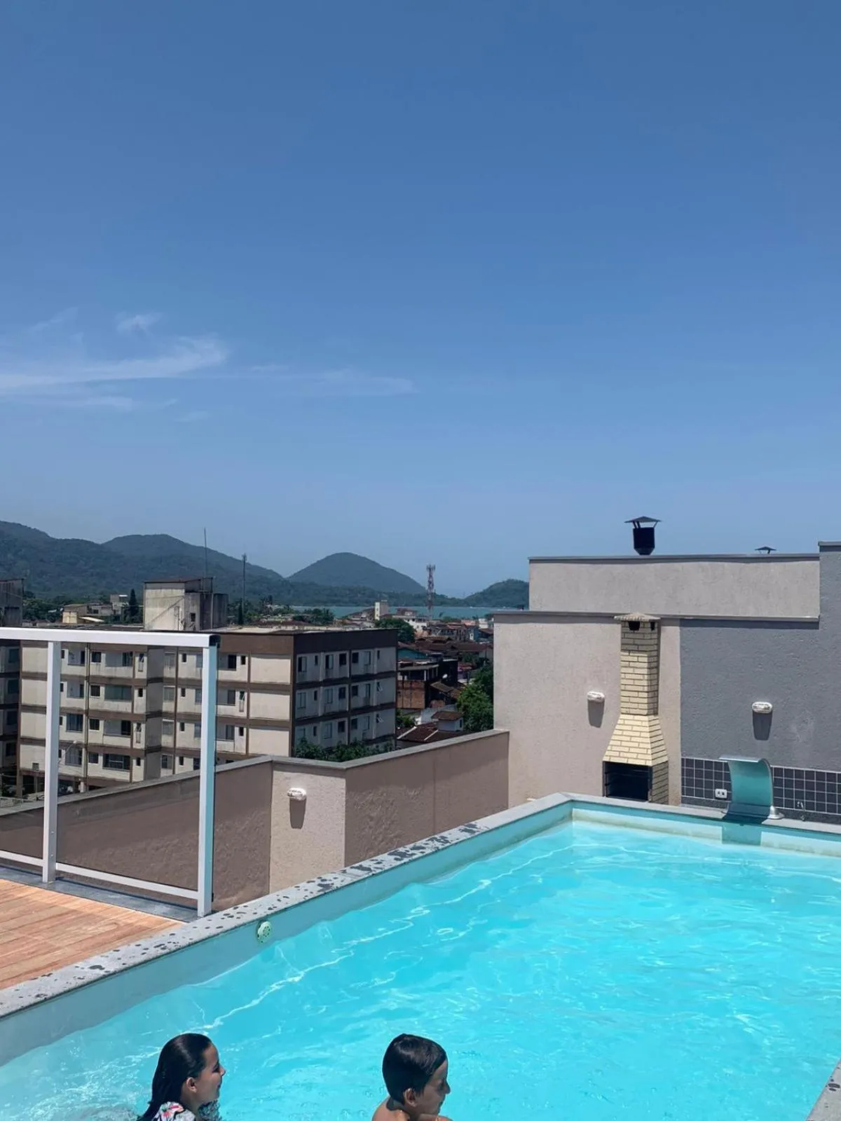 Cobertura perto da praia em Ubatuba