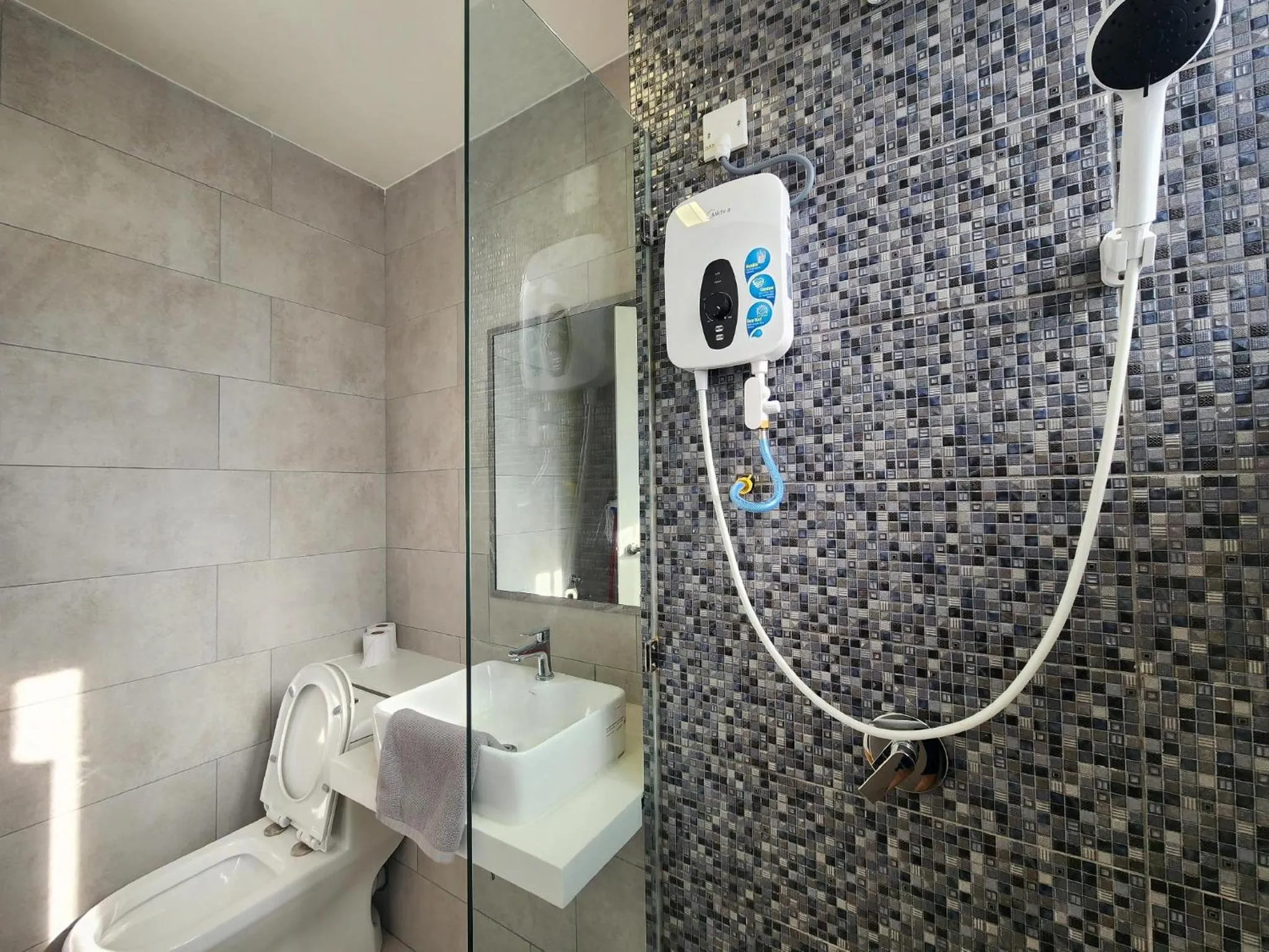 The Shore Kota Kinabalu City Centre by LW Suites