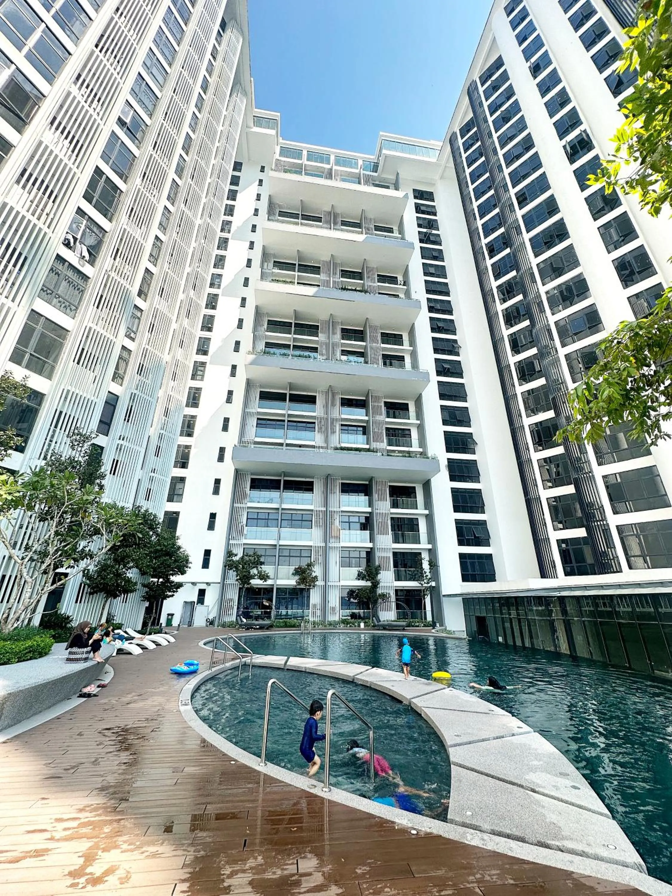 The Shore Kota Kinabalu City Centre by LW Suites