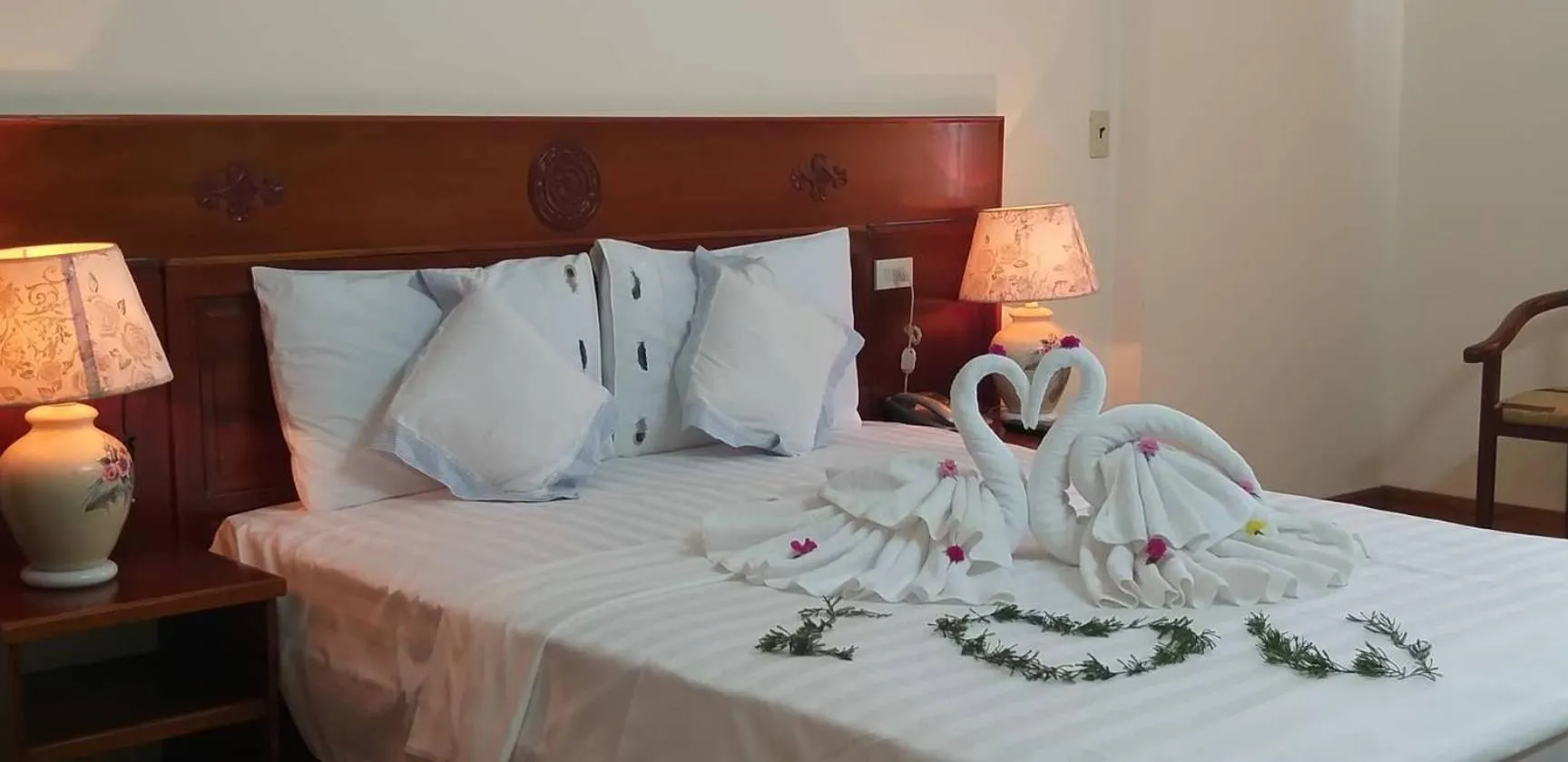 Bed in Yen Nhi Hotel Ninh Binh