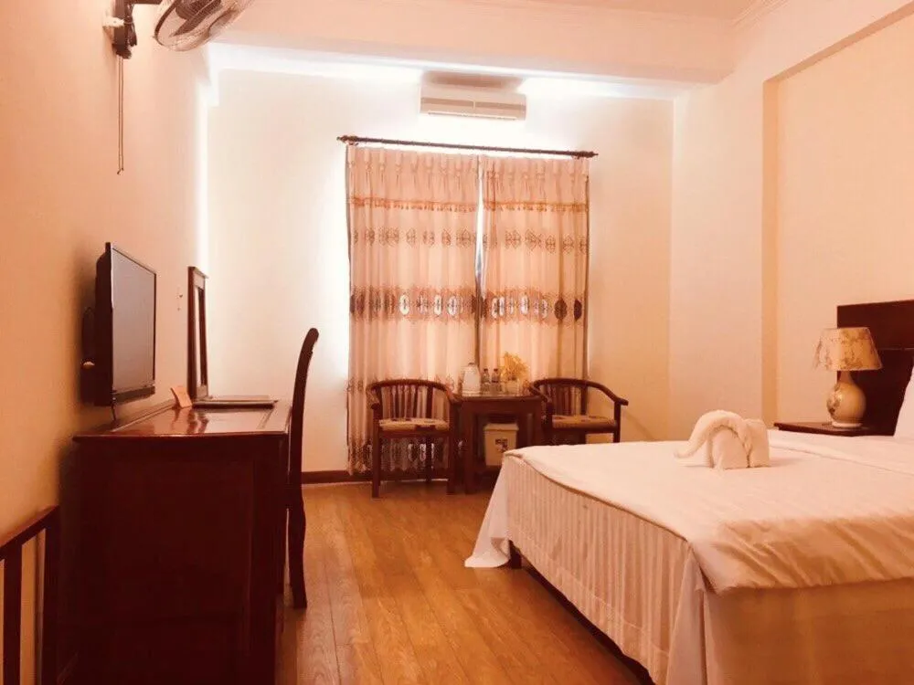 Bed in Yen Nhi Hotel Ninh Binh