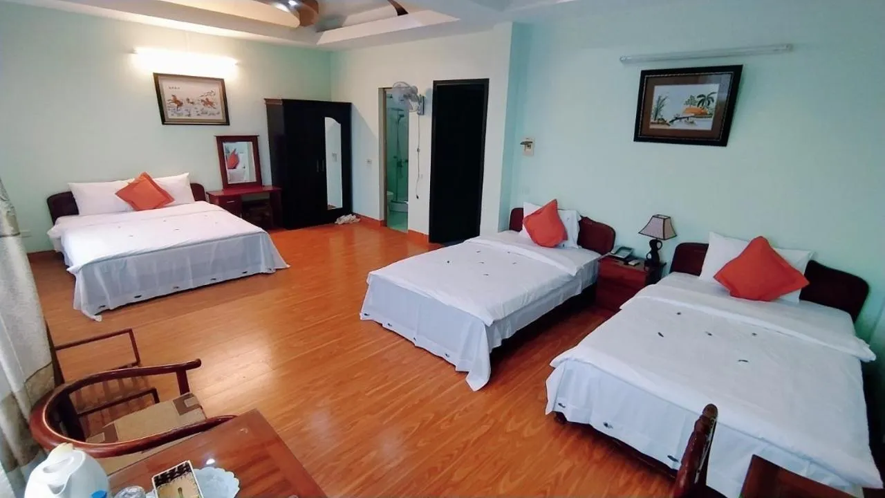 Bed in Yen Nhi Hotel Ninh Binh