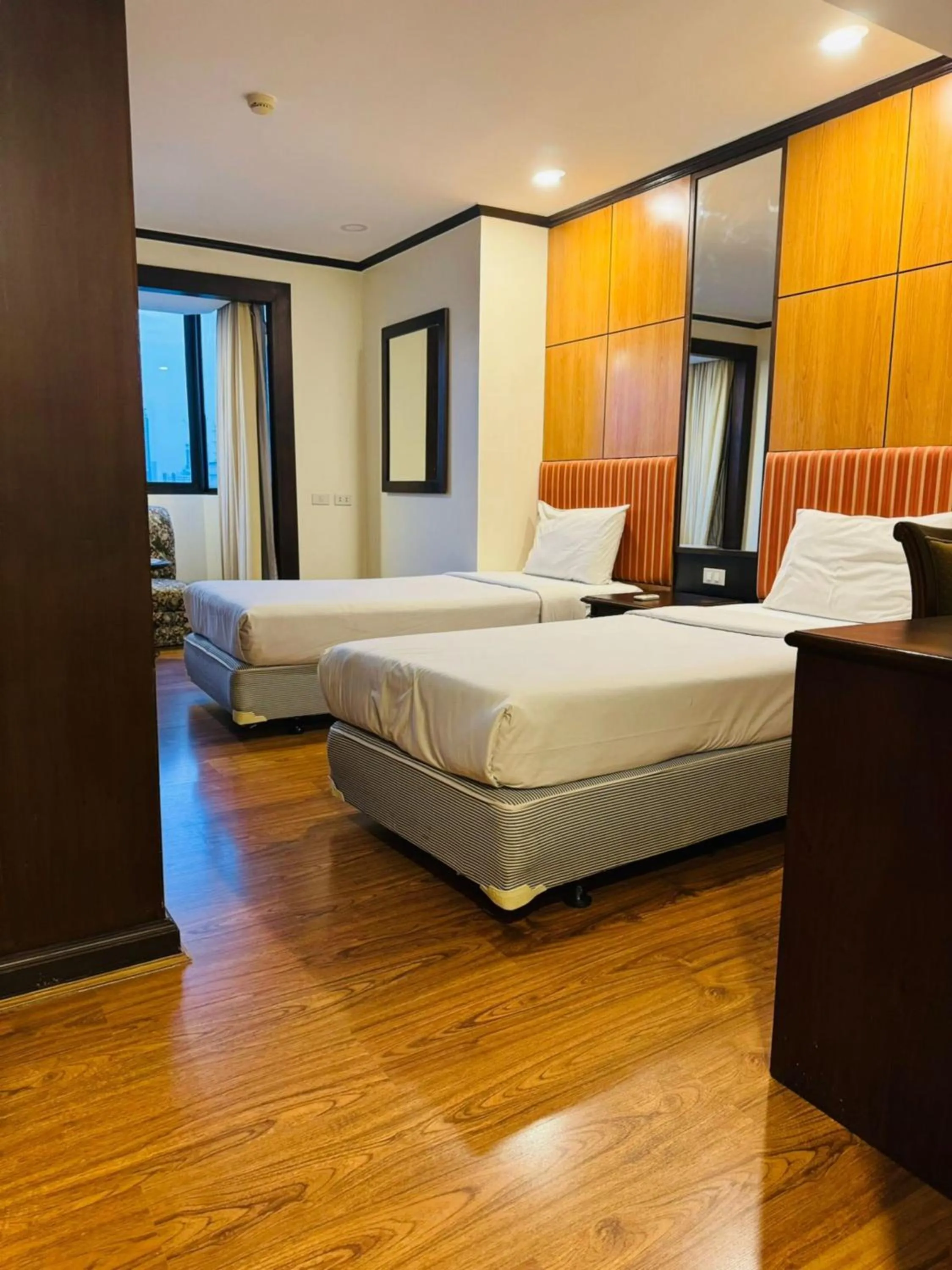 Bedroom, Bed in Omni Tower Cozy Apartments by Direct Rooms