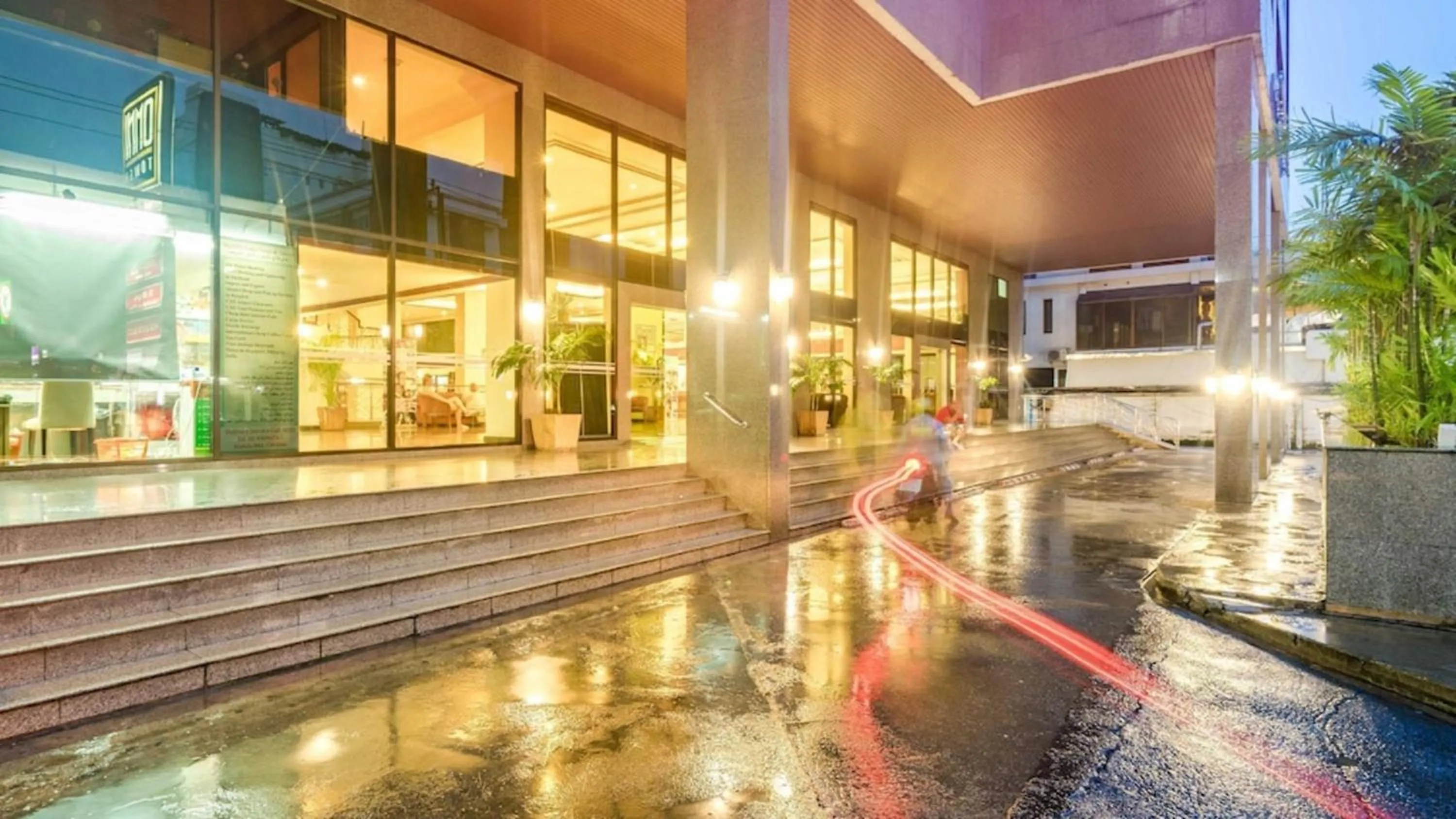 Property building in Omni Tower Cozy Apartments by Direct Rooms