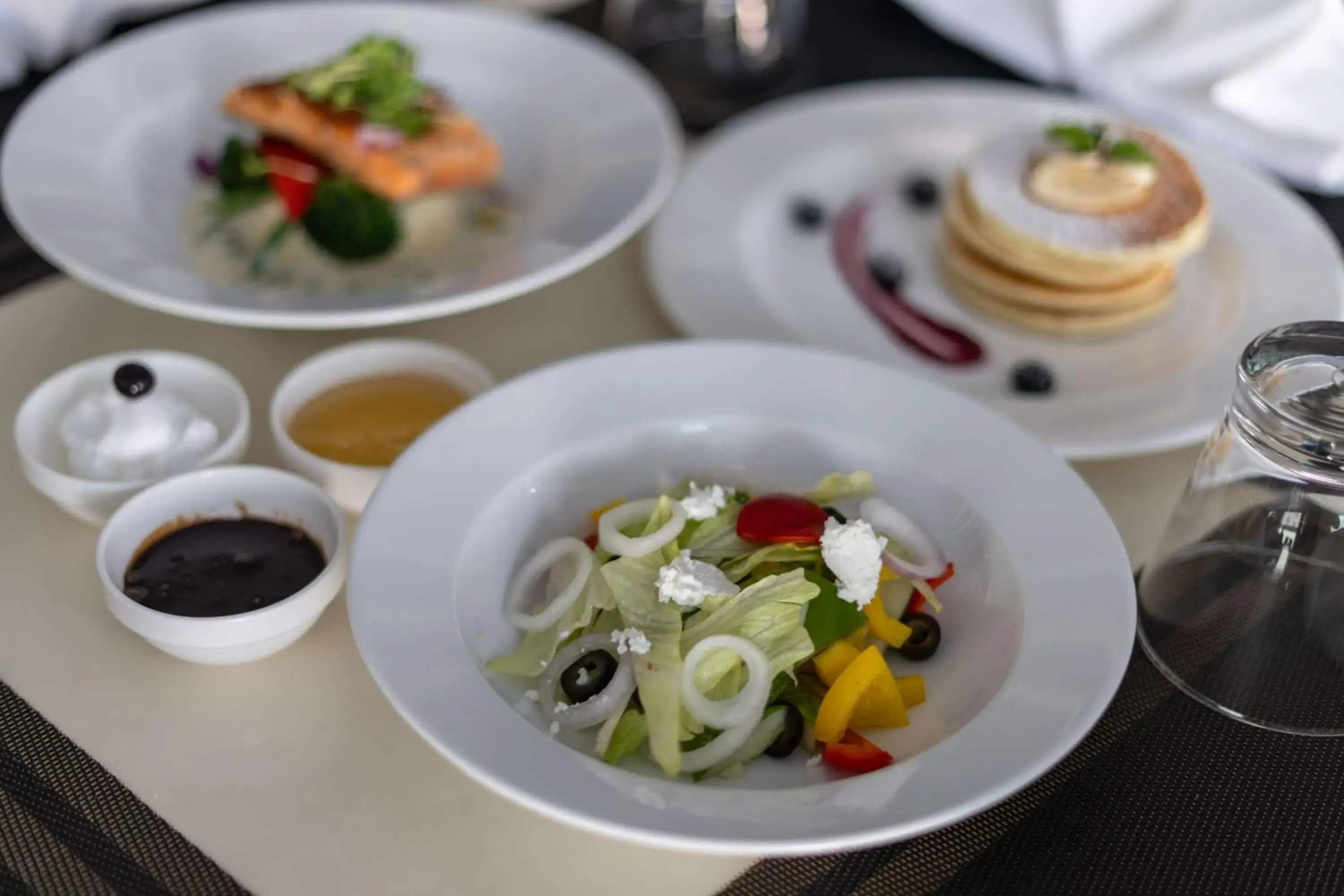 Restaurant/places to eat in Radisson Collection Hotel & Spa, Riverfront Srinagar Restaurant/places to eat in Radisson Collection Hotel & Spa, Riverfront Srinagar