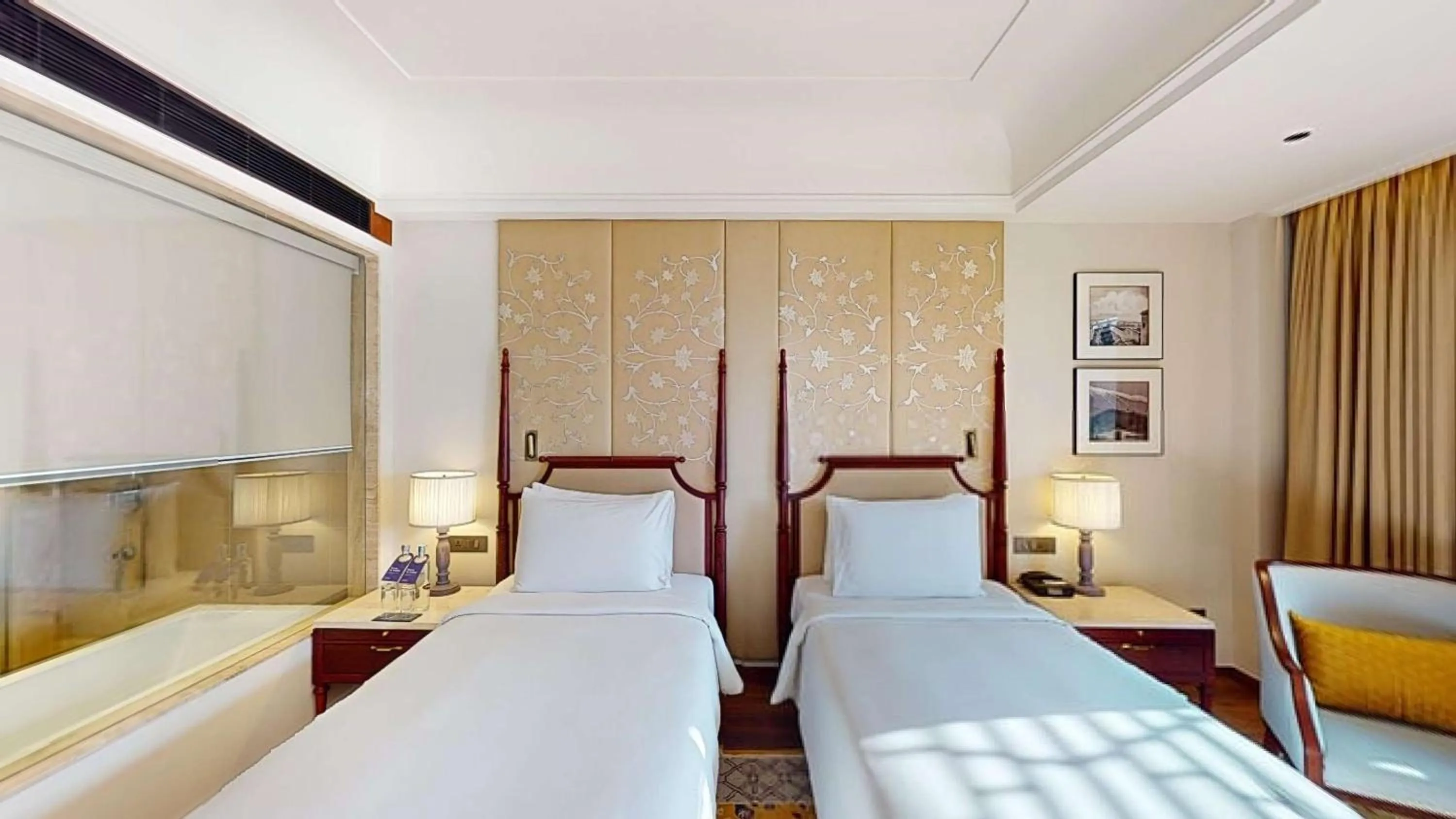 Bedroom, Bed in Radisson Collection Hotel & Spa, Riverfront Srinagar