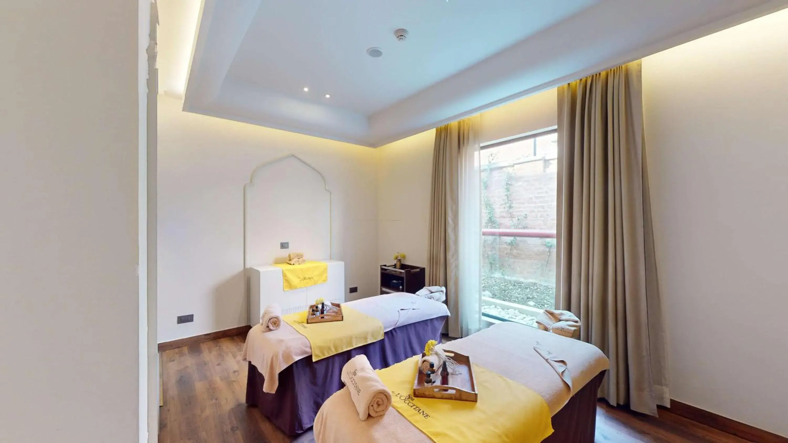 Spa and wellness centre/facilities, Bed in Radisson Collection Hotel & Spa, Riverfront Srinagar Spa and wellness centre/facilities, Bed in Radisson Collection Hotel & Spa, Riverfront Srinagar