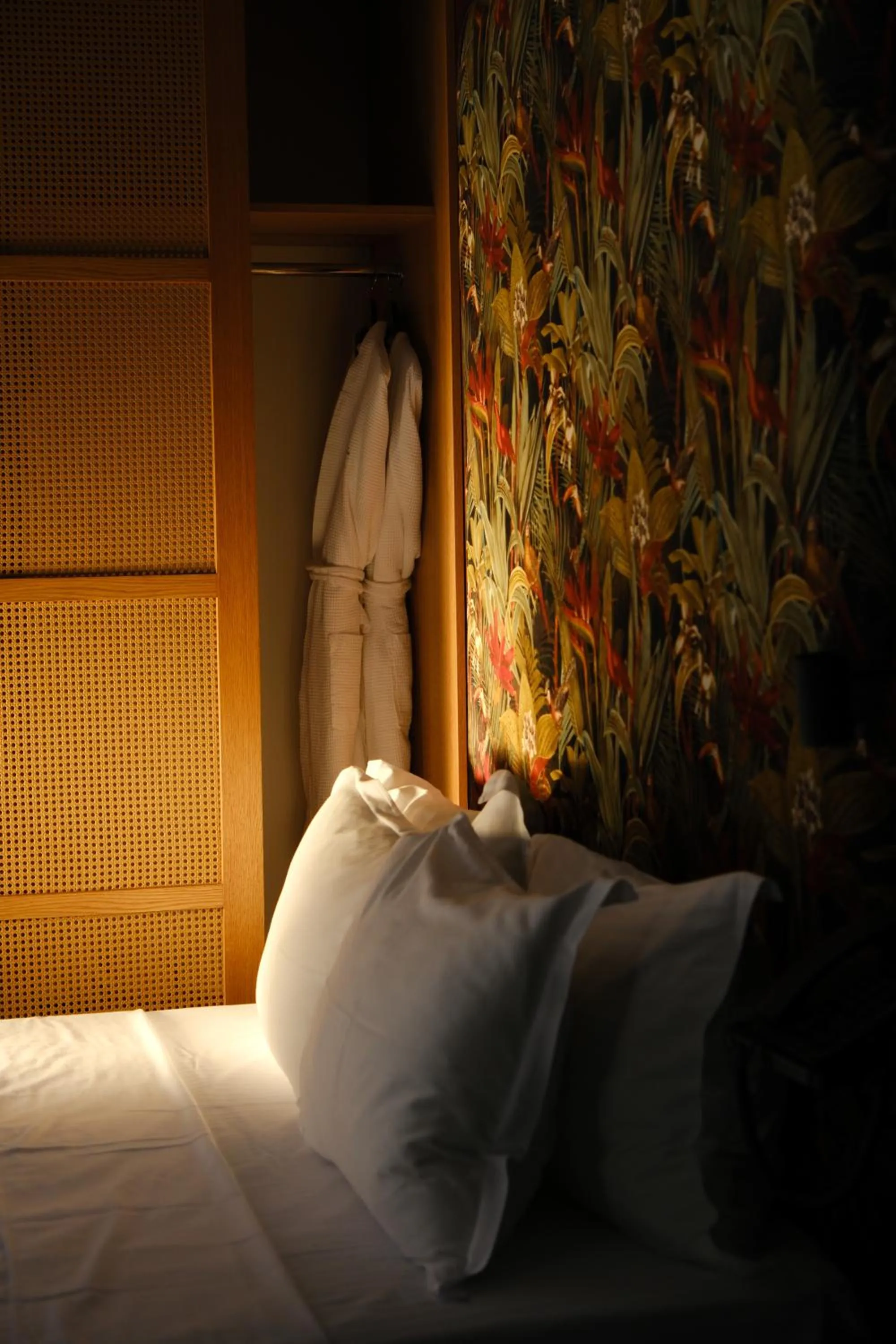 Bed in Margot Sololaki