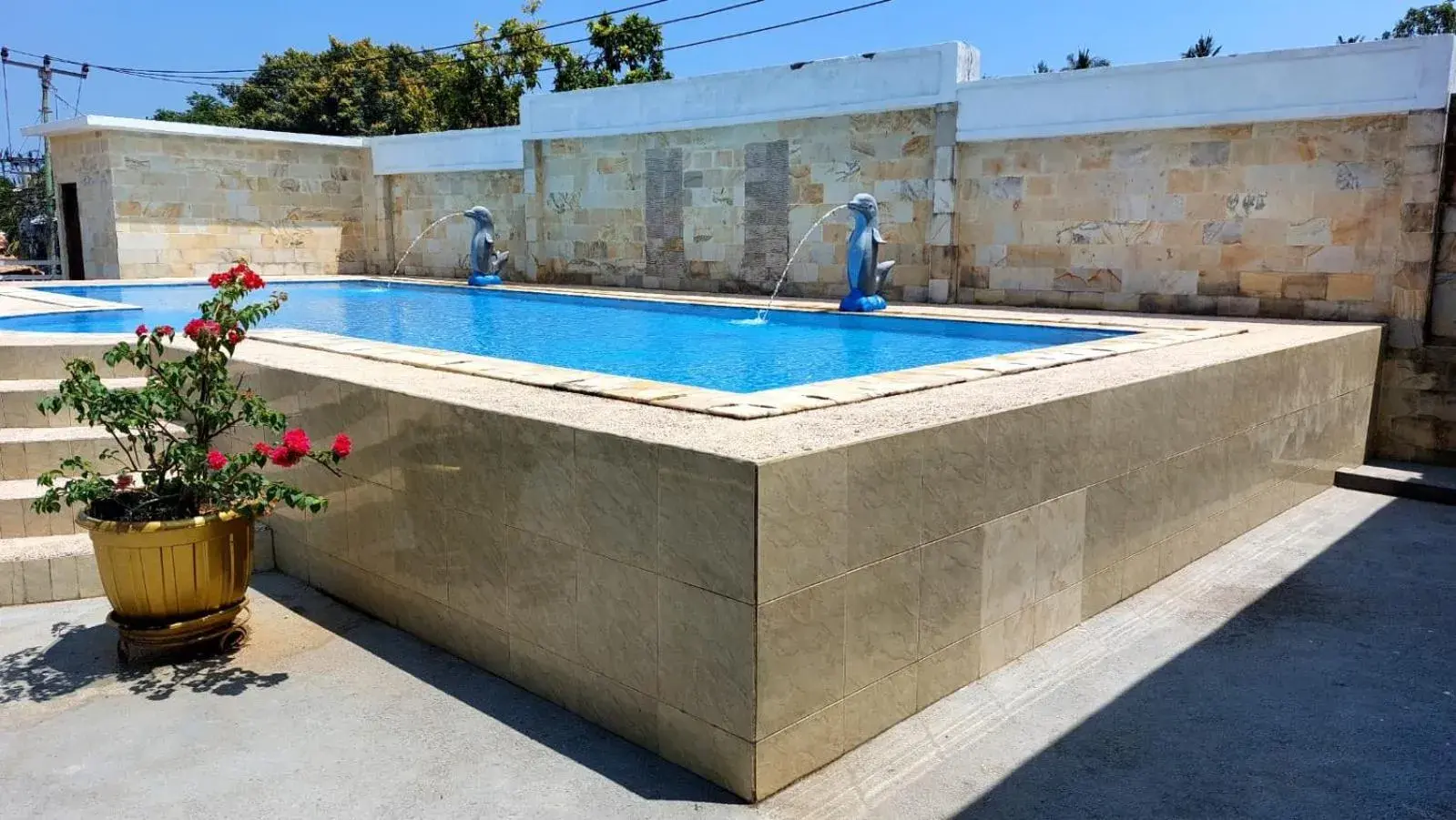 Swimming pool in Grand Melka Hotel Swimming pool in Grand Melka Hotel
