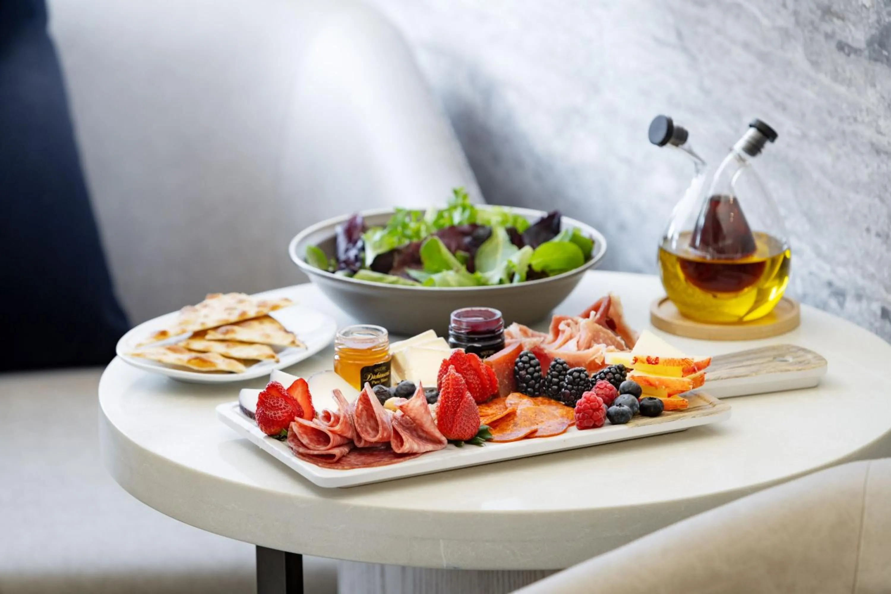 Restaurant/places to eat in AC Hotel by Marriott Jacksonville St Johns Town Center