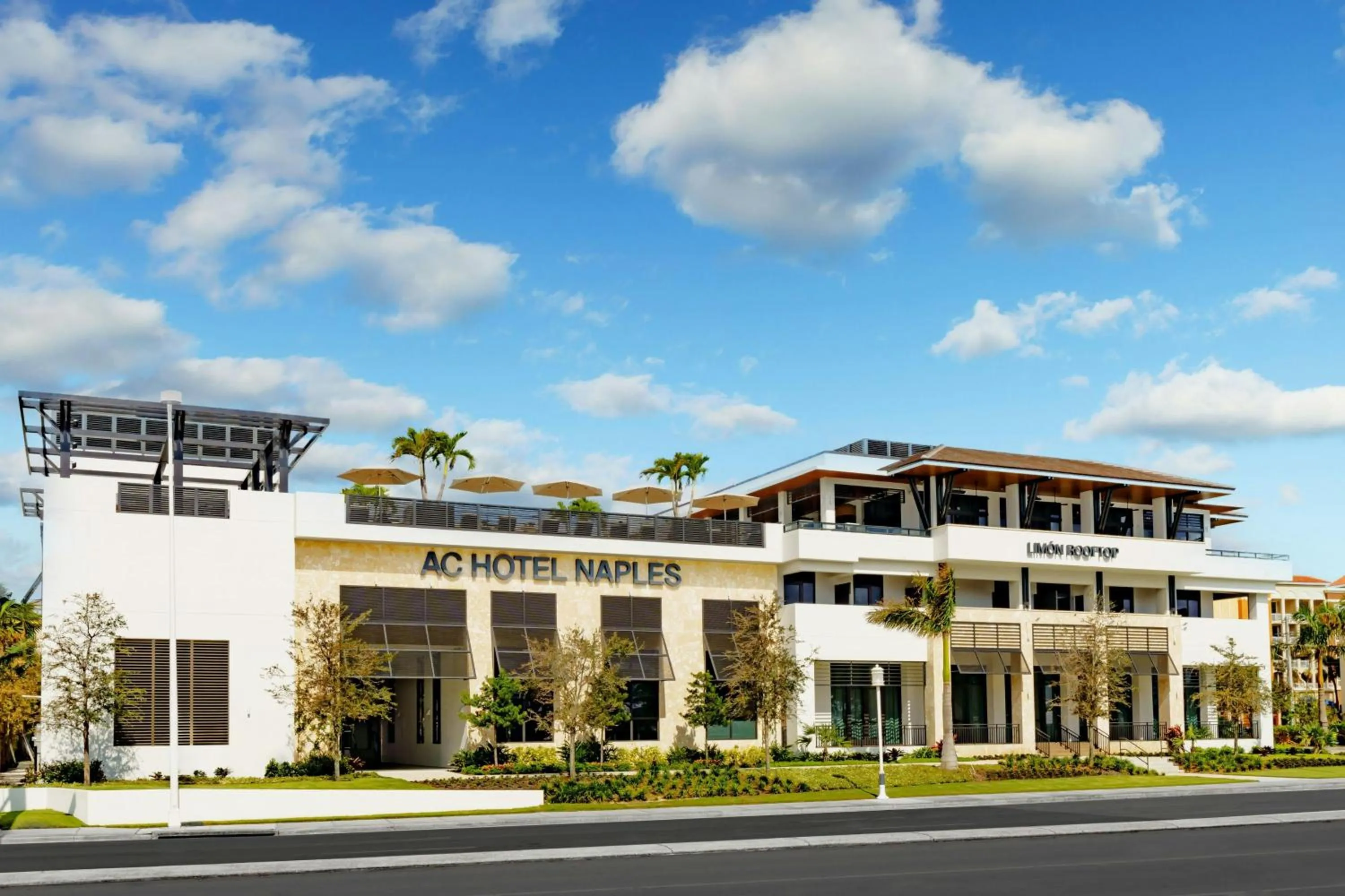 Property building in AC Hotel by Marriott Naples 5th Avenue