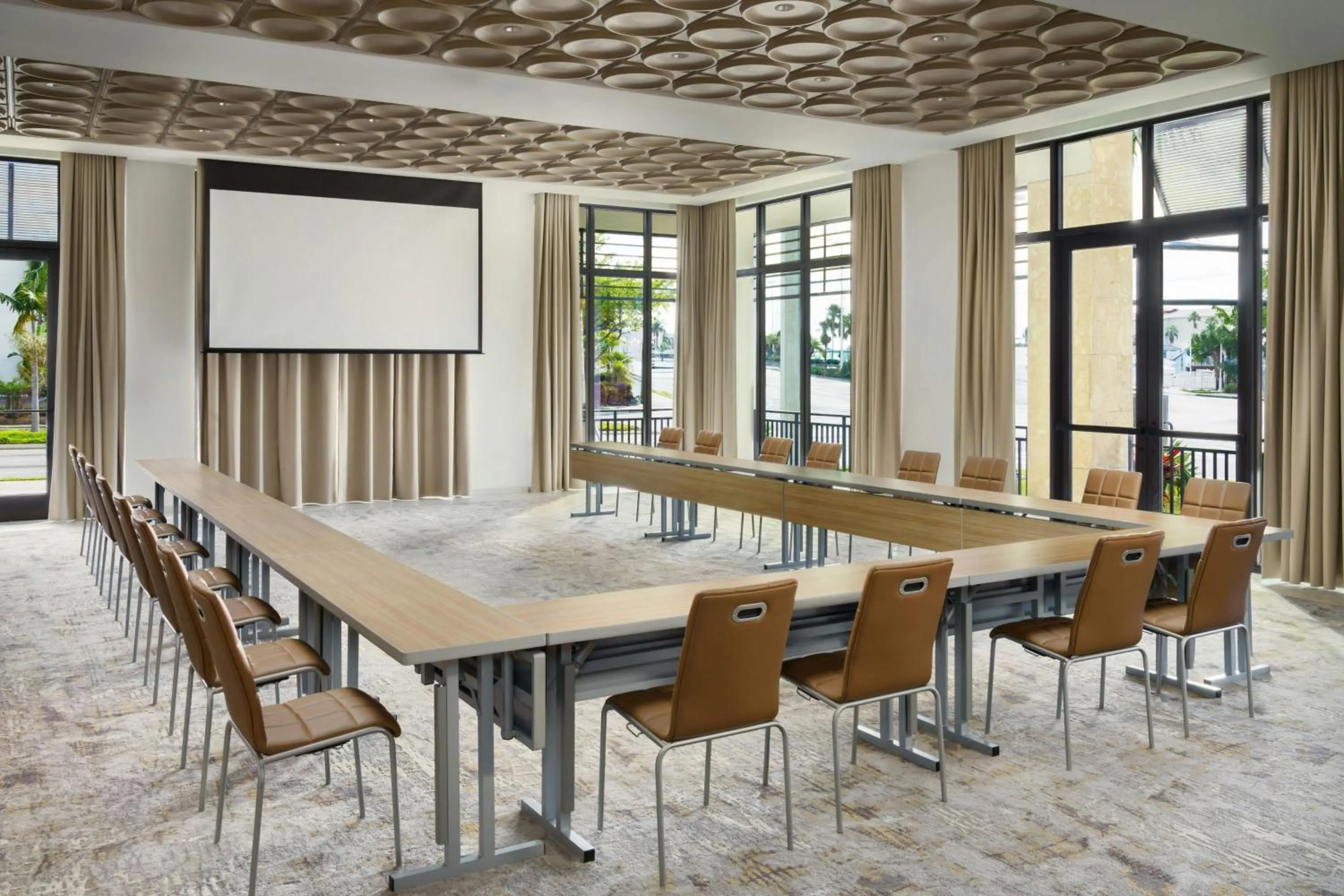 Meeting/conference room in AC Hotel by Marriott Naples 5th Avenue