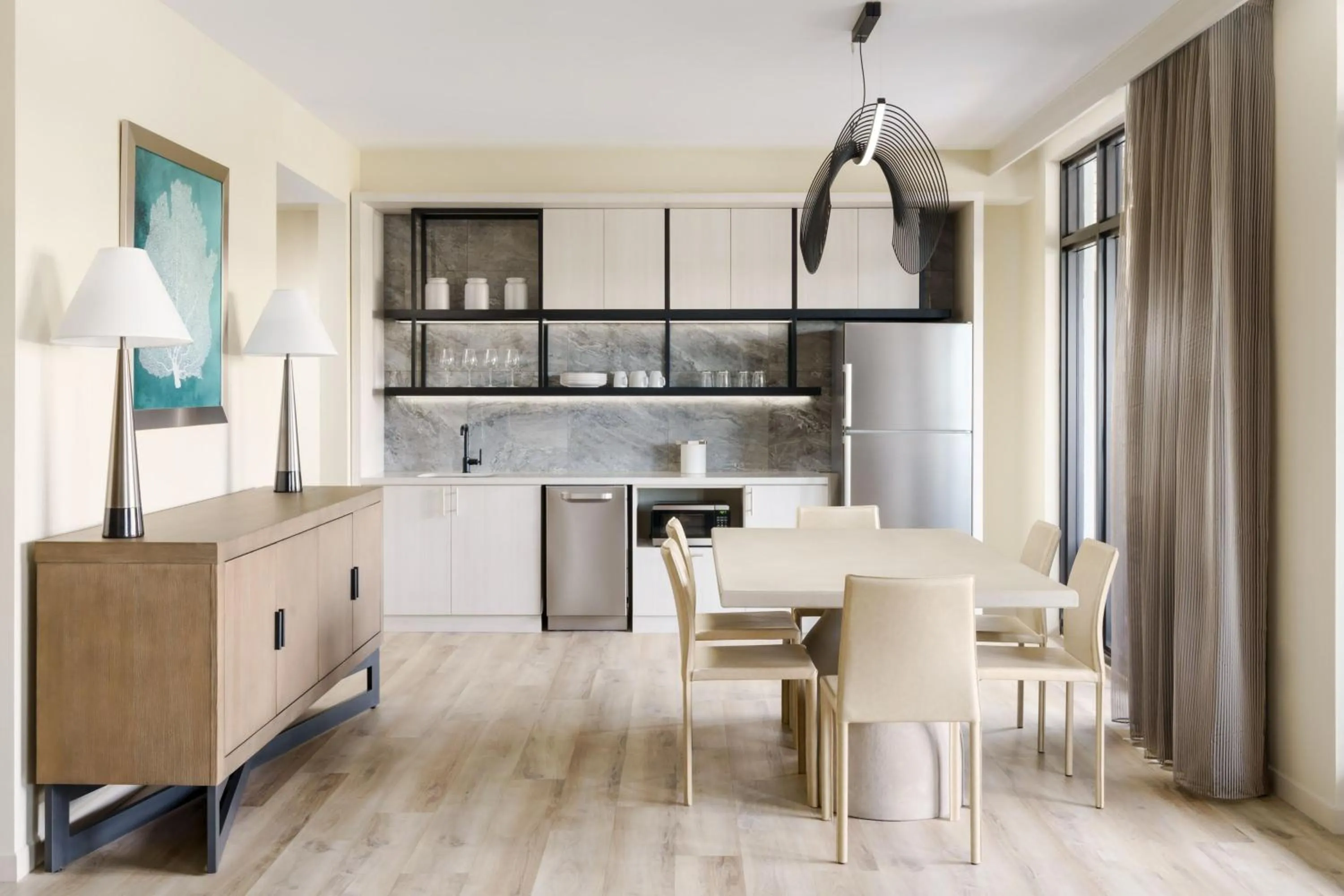 Kitchen or kitchenette in AC Hotel by Marriott Naples 5th Avenue