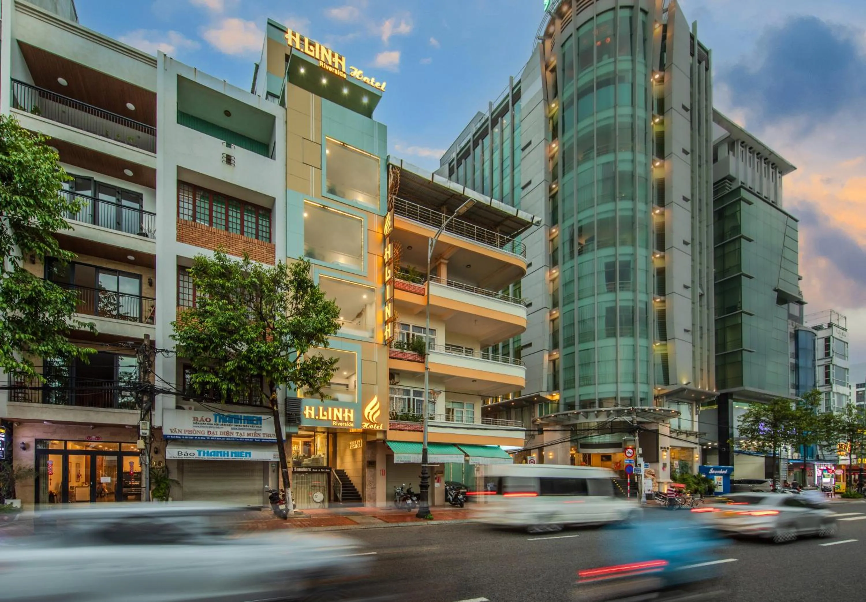 Property building in Hoang Linh Riverside Hotel Danang