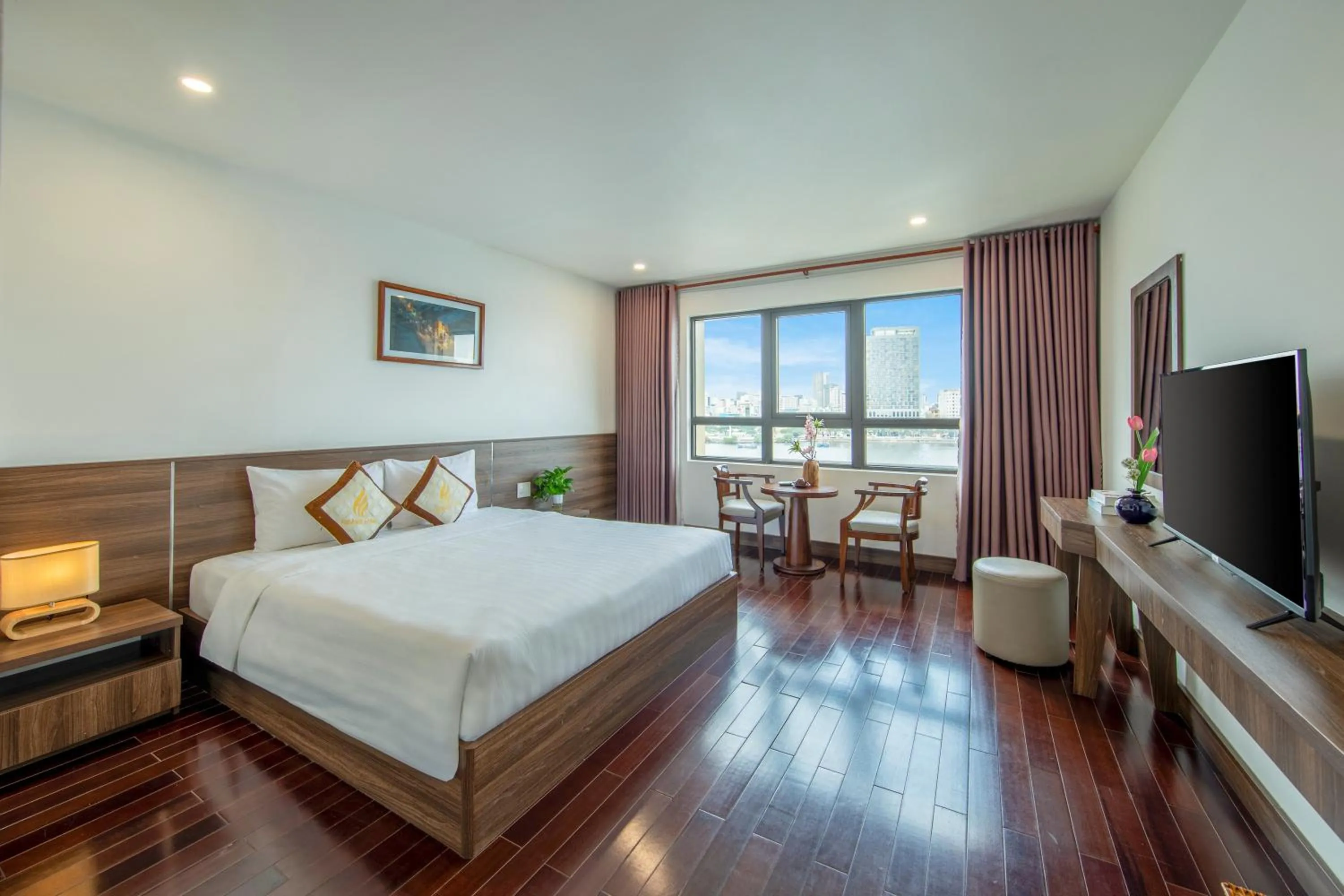 Bedroom in Hoang Linh Riverside Hotel Danang