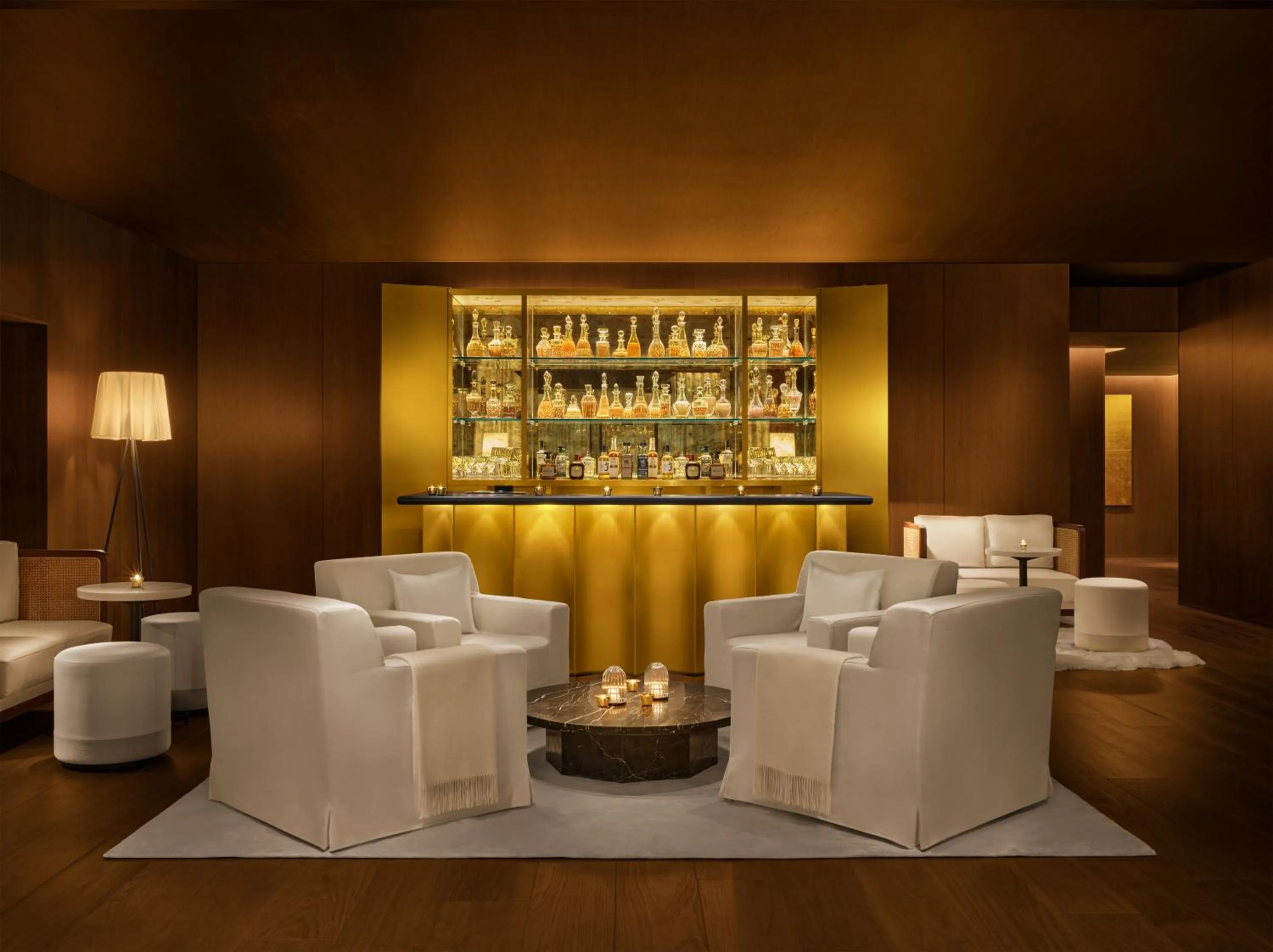 Lounge or bar in The Tokyo EDITION, Ginza