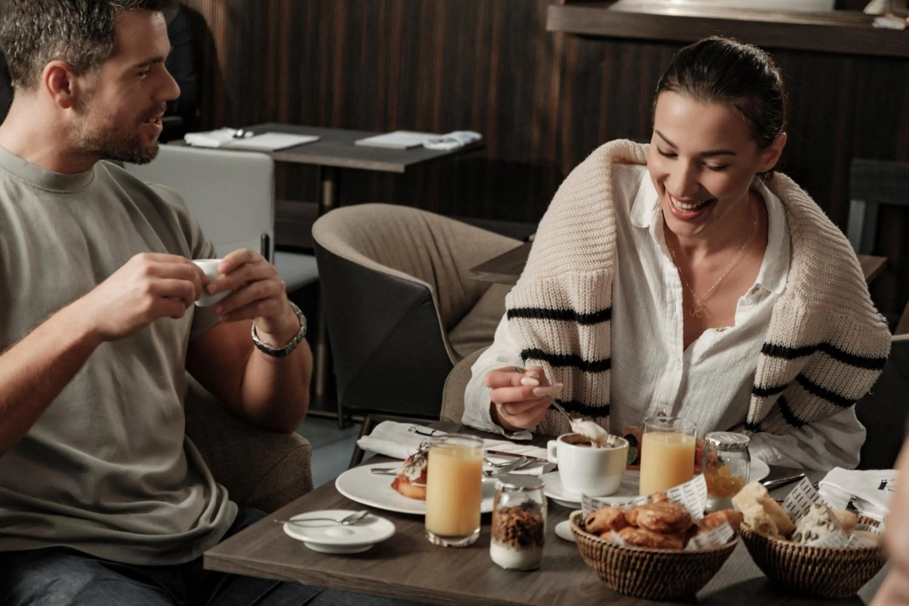 Restaurant/places to eat in Fitch Hotel