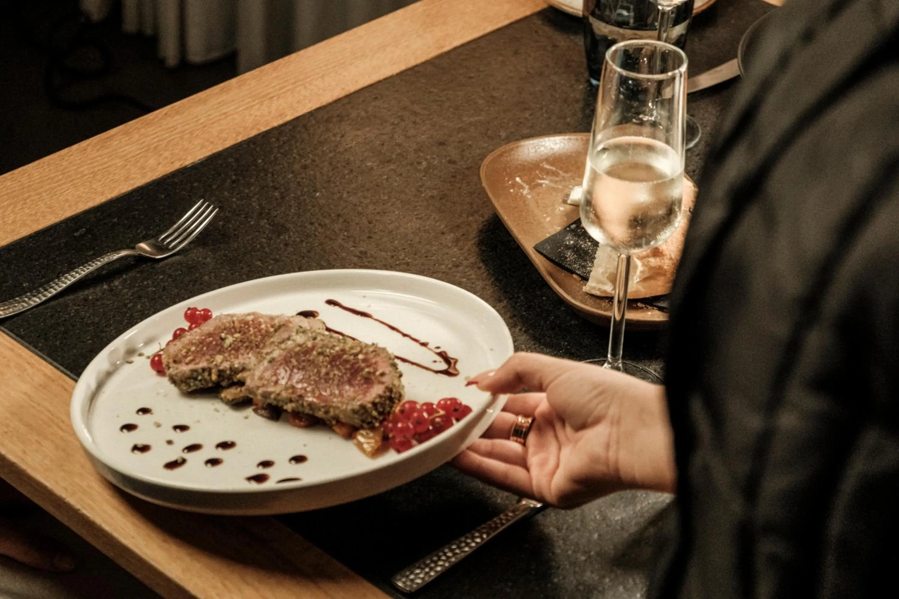 Food and drinks in Fitch Hotel