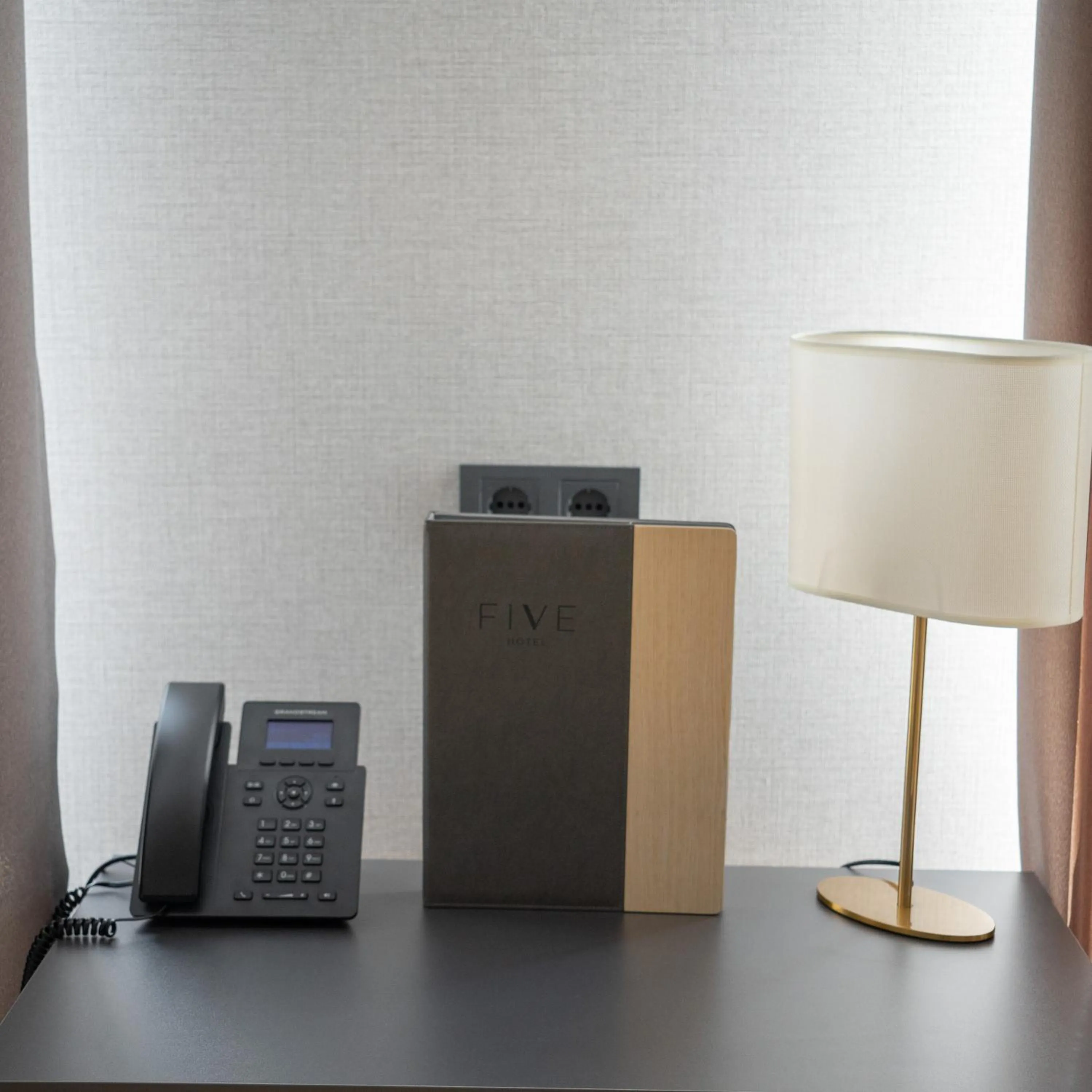 hair dresser in Five Hotel