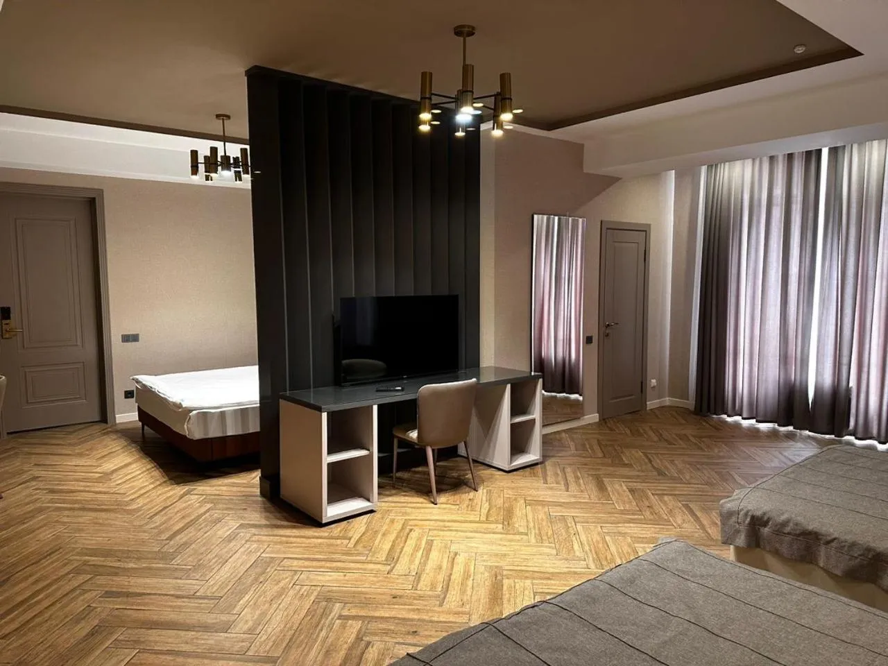 Bedroom, Bed in Five Hotel