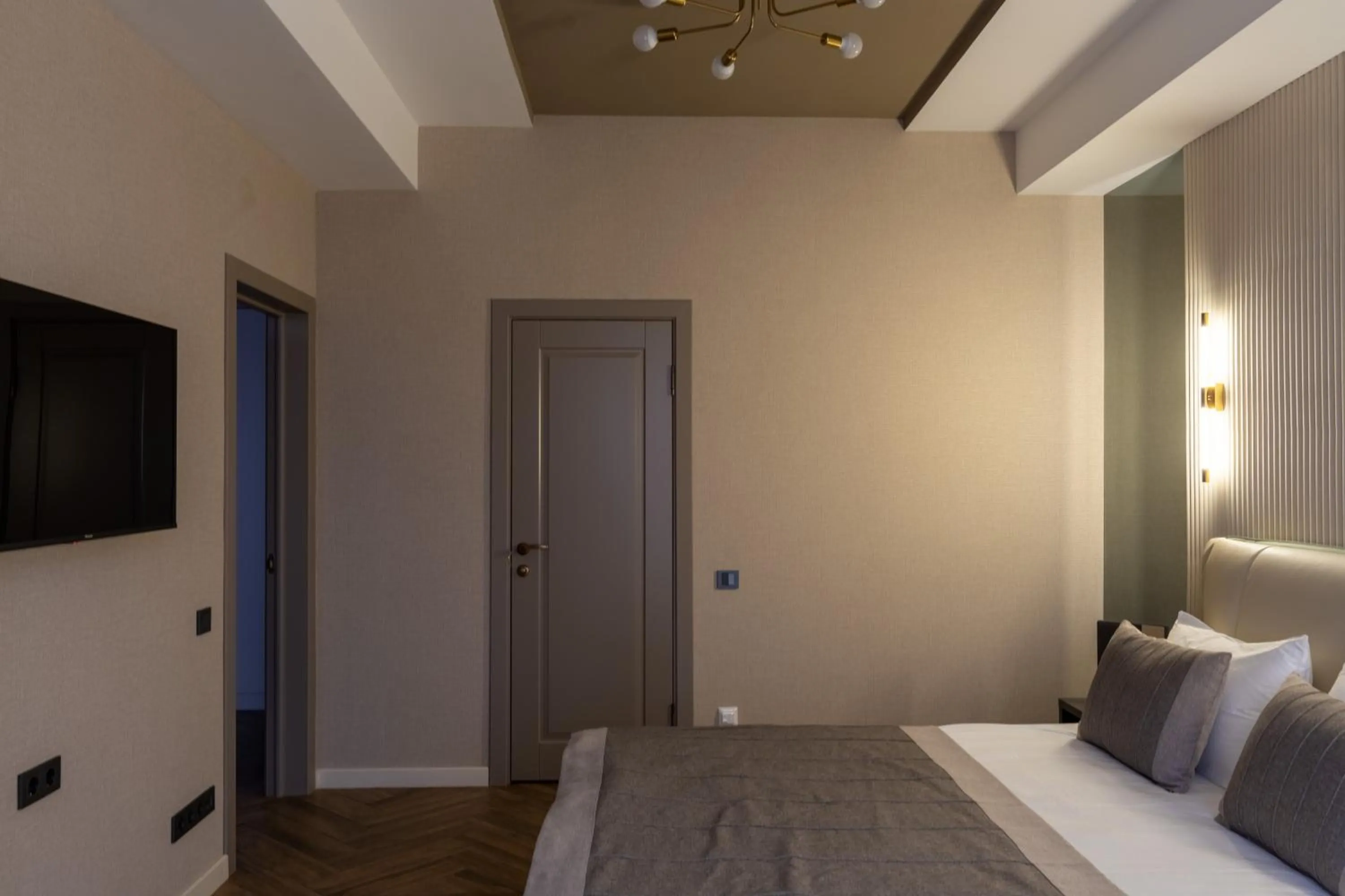 Photo of the whole room, Bed in Five Hotel