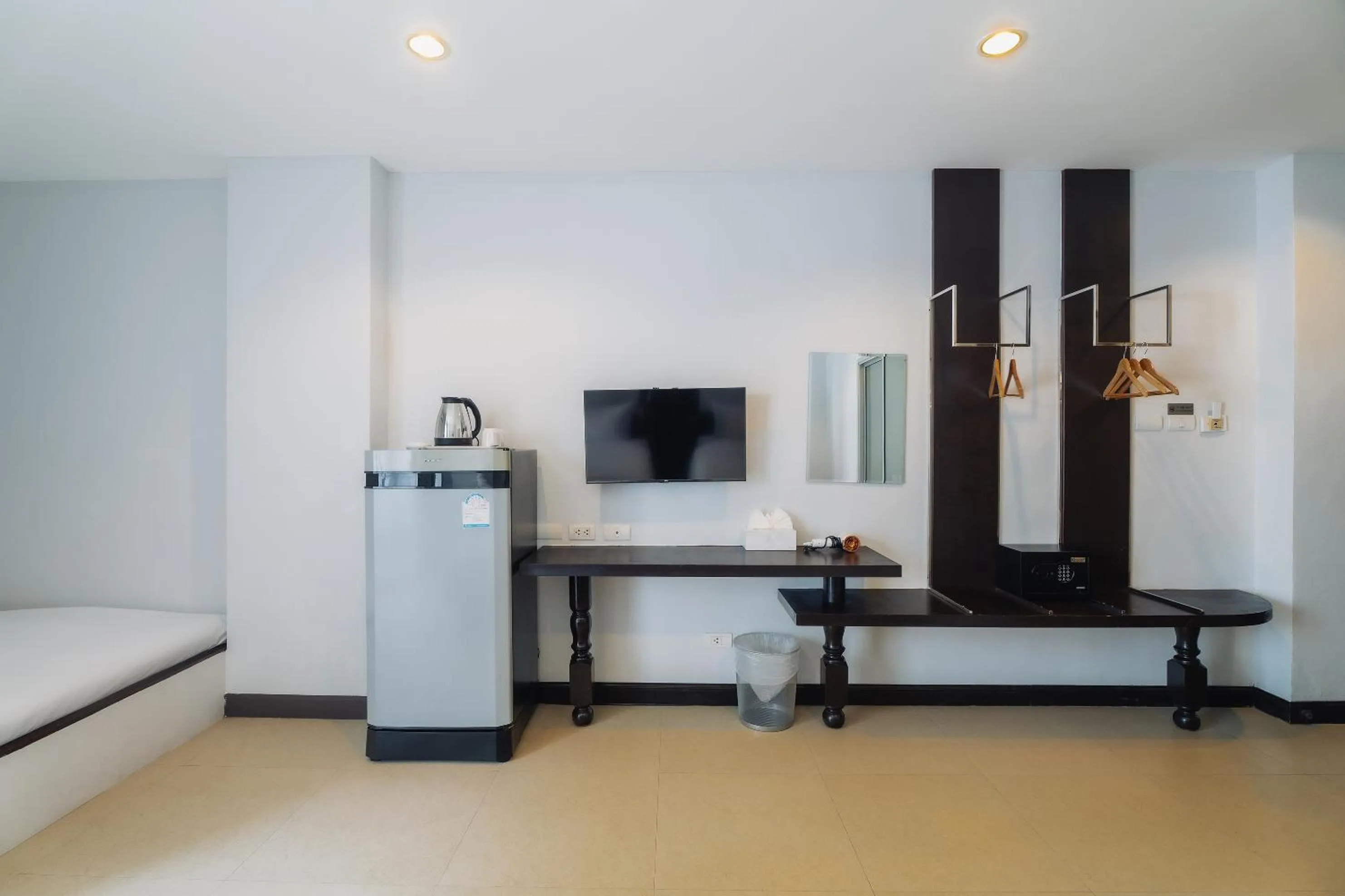 TV and multimedia in Di Yana Patong