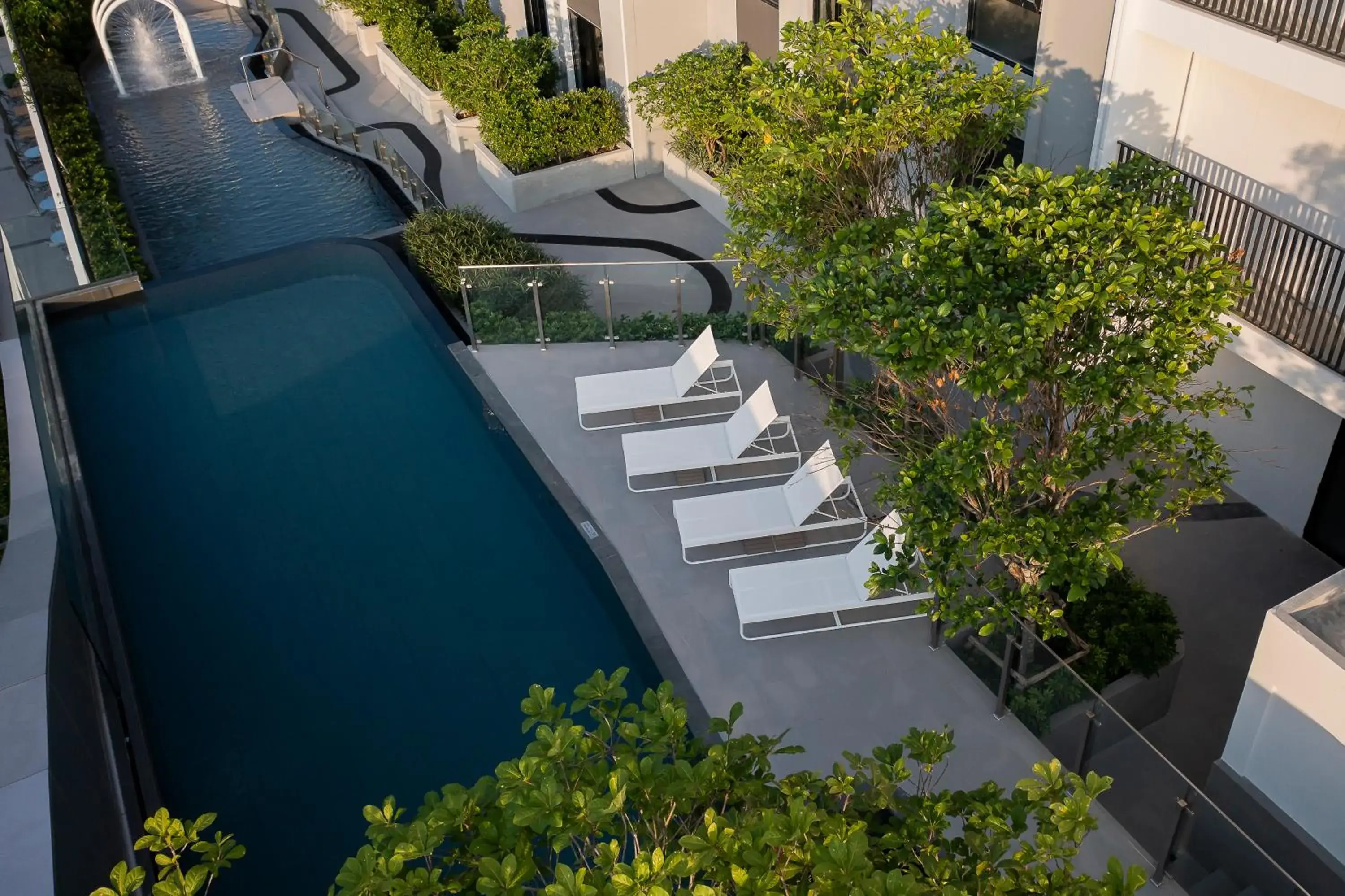 Pool view in Holiday Inn Express Rayong Pool view in Holiday Inn Express Rayong