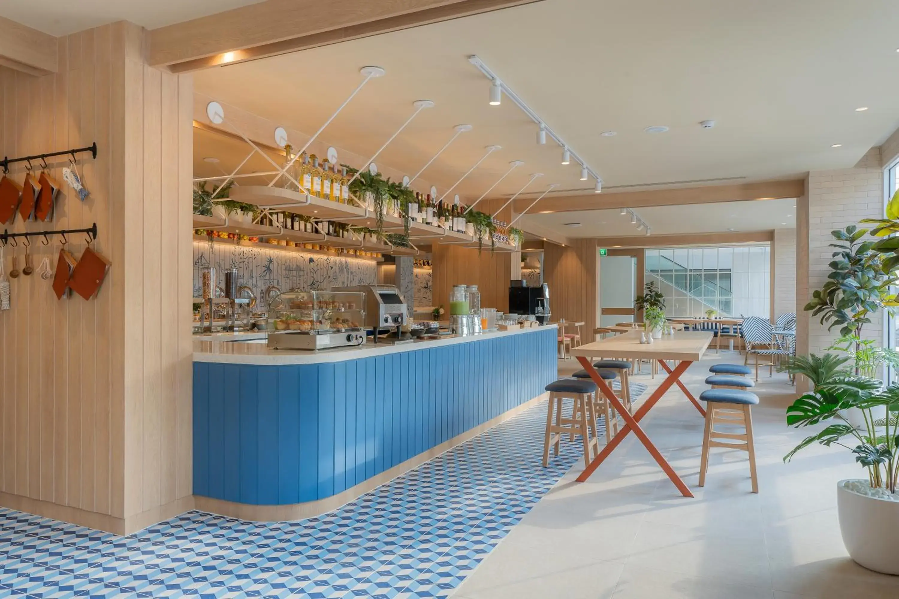 Restaurant/places to eat in Holiday Inn Express Rayong Restaurant/places to eat in Holiday Inn Express Rayong