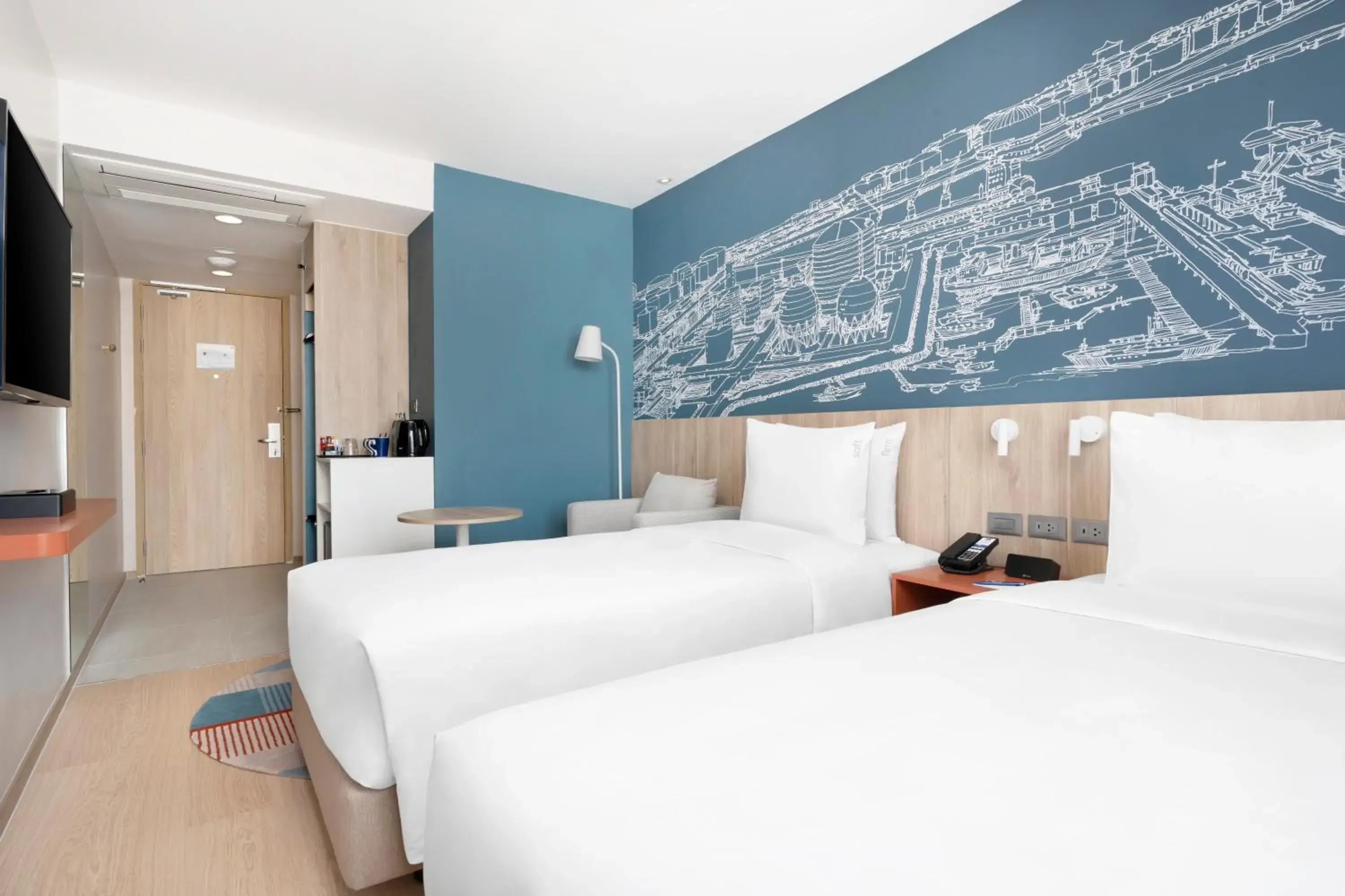 Standard Twin Room with Free Breakfast in Holiday Inn Express Rayong Standard Twin Room with Free Breakfast in Holiday Inn Express Rayong