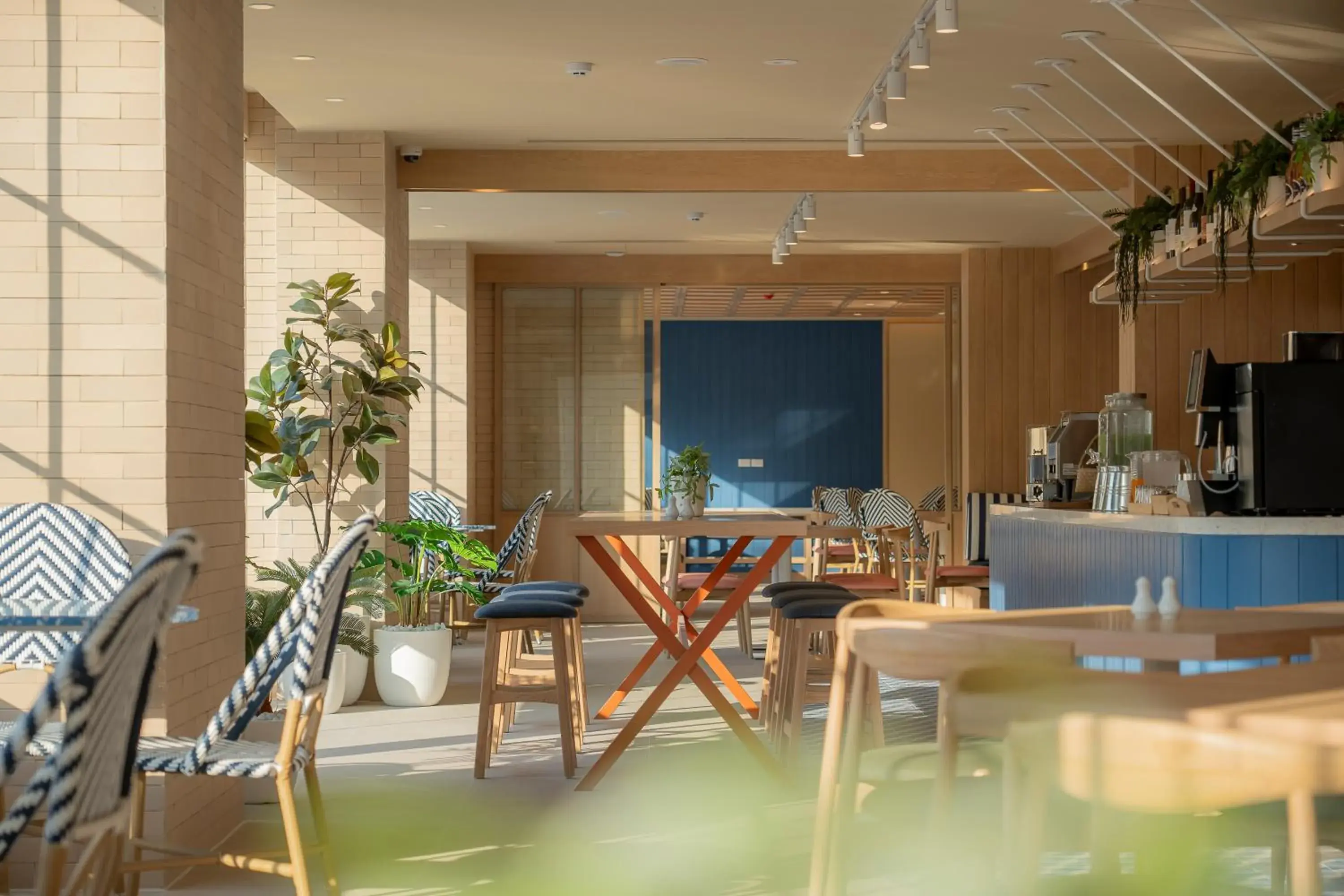 Restaurant/places to eat in Holiday Inn Express Rayong Restaurant/places to eat in Holiday Inn Express Rayong