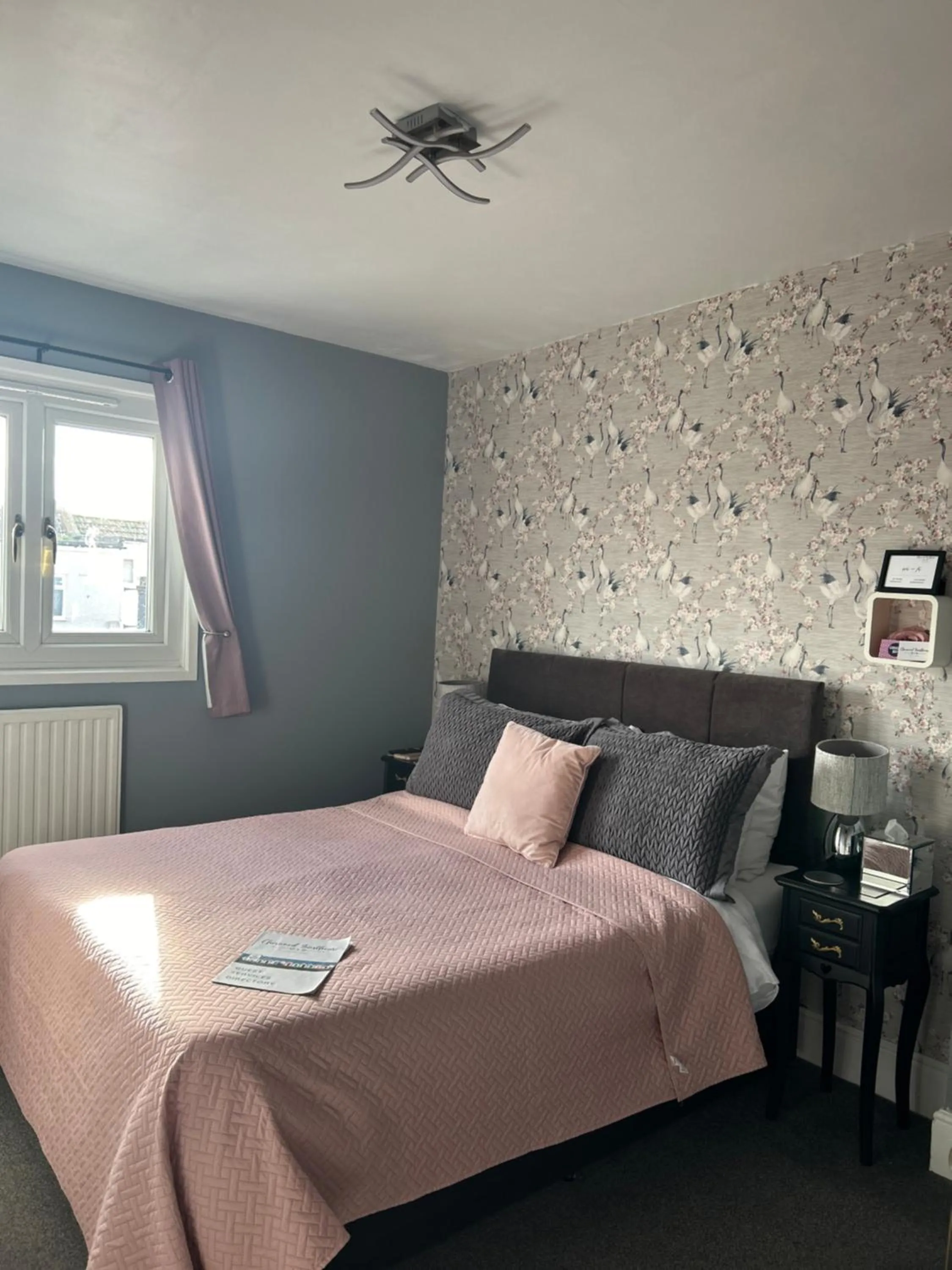 Bed in Cherwood Guest House