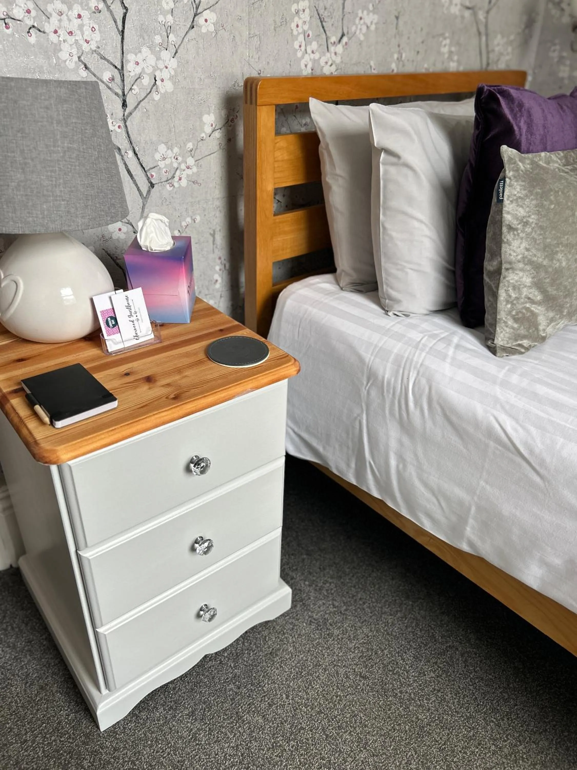 Bed in Cherwood Guest House