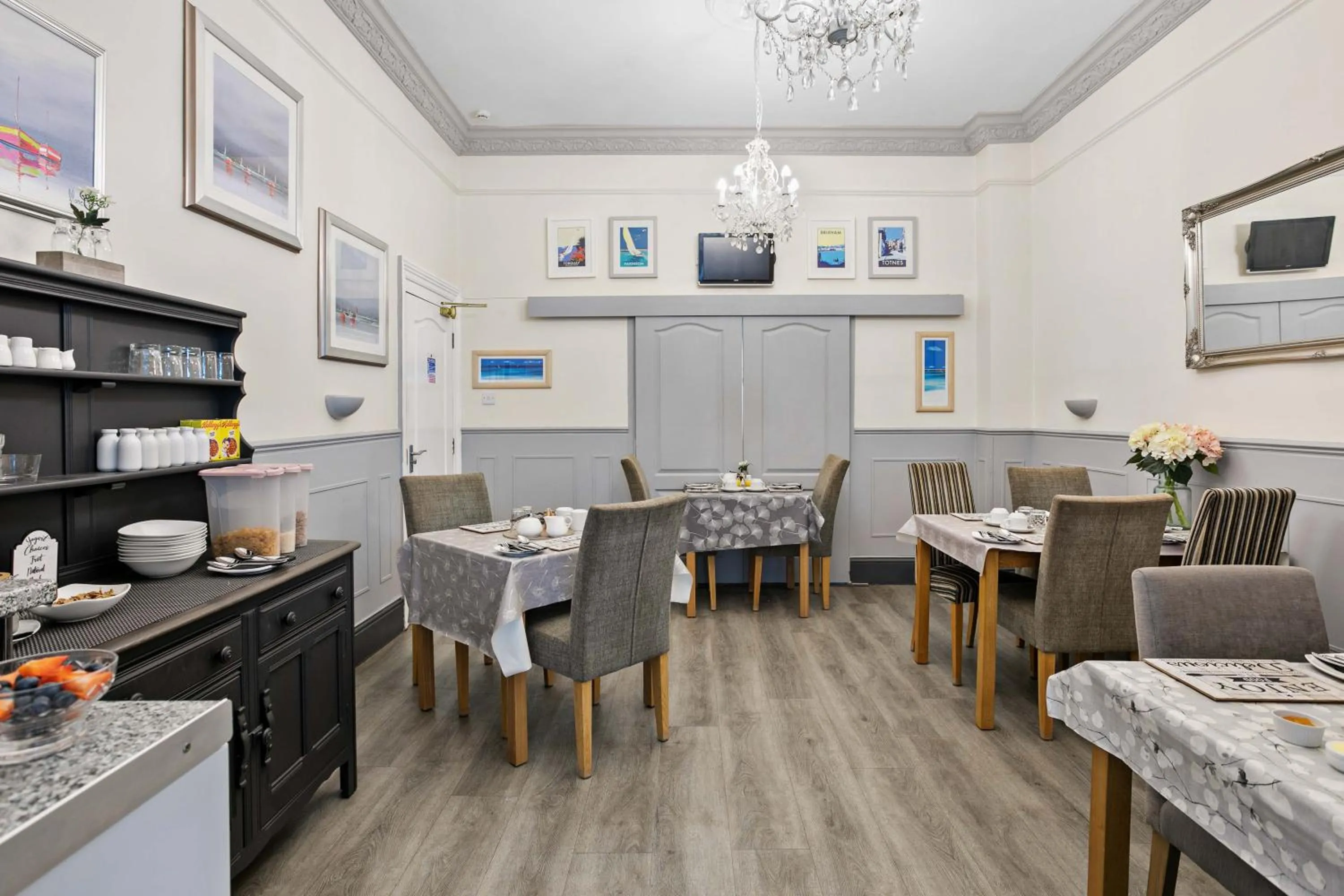 Food and drinks in Cherwood Guest House
