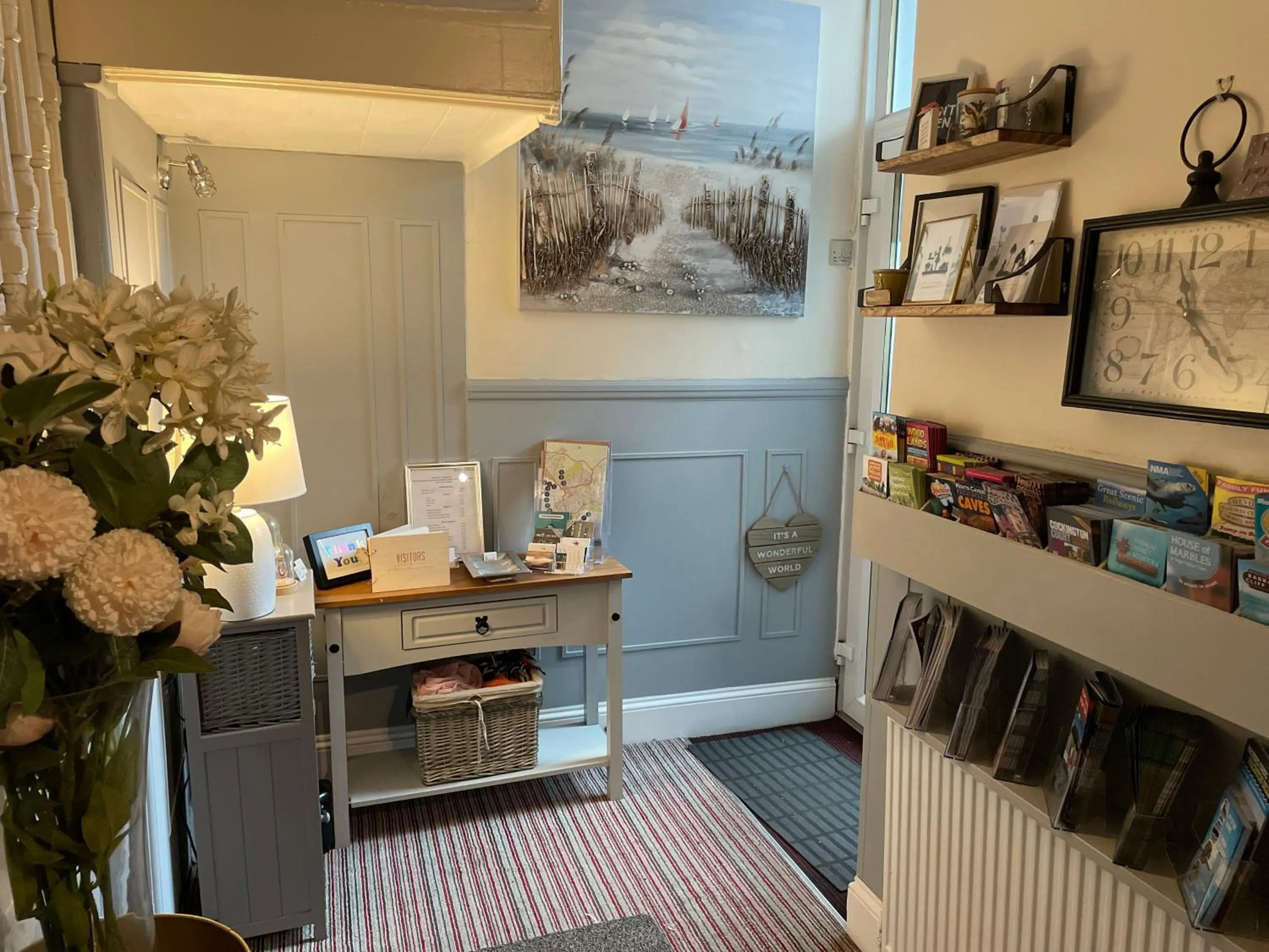 Lobby or reception in Cherwood Guest House