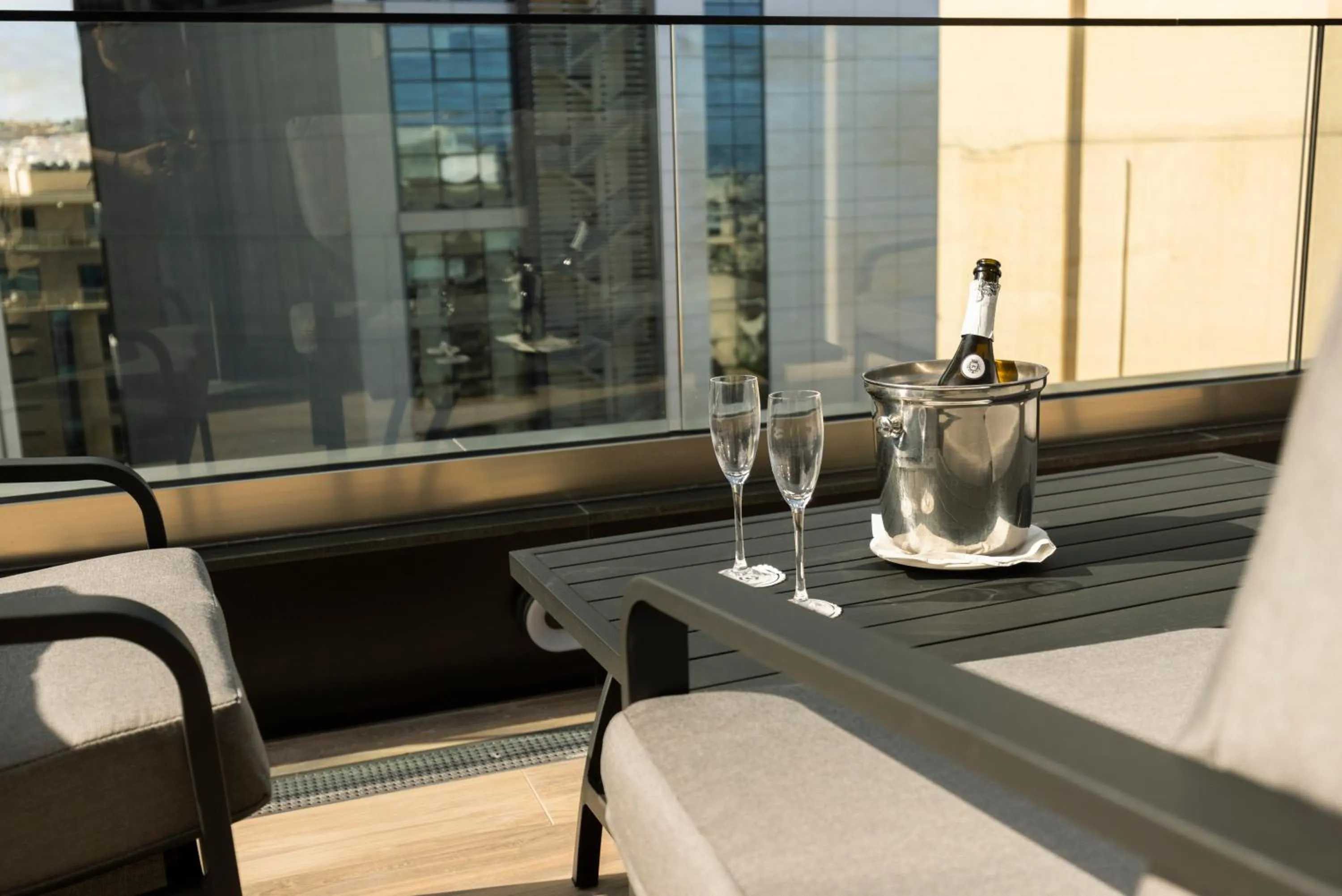 Balcony/Terrace in The Londoner Hotel St. Julian's