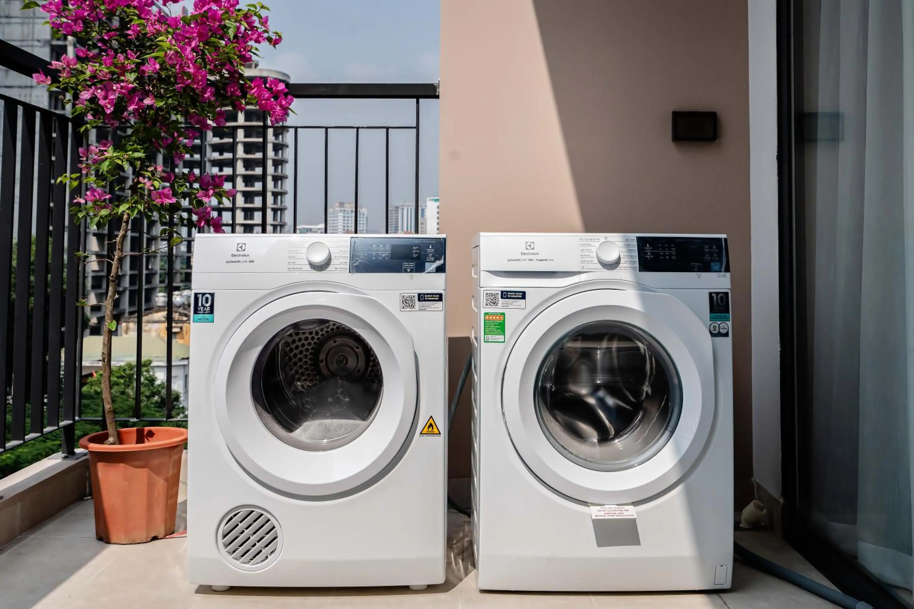 washing machine in FLESTA Núi Trúc