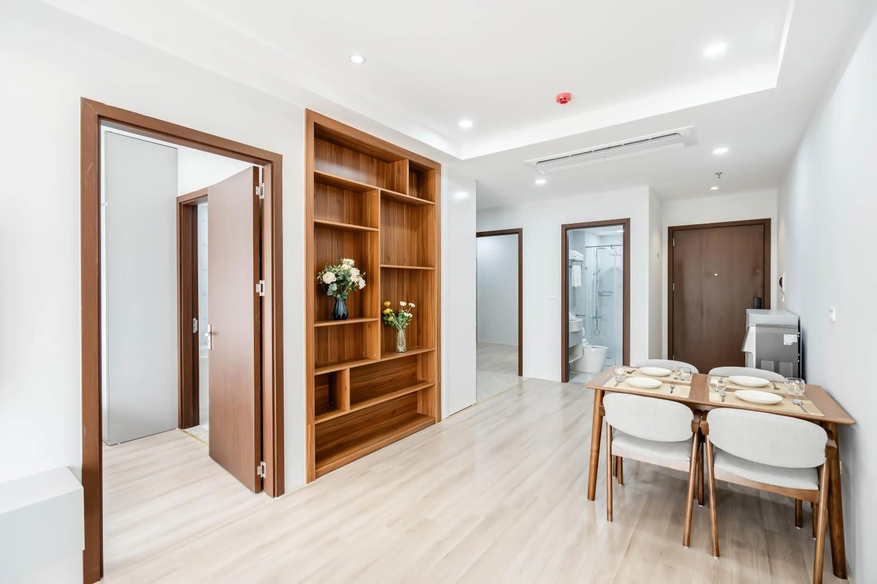 Dining area in FLESTA Núi Trúc