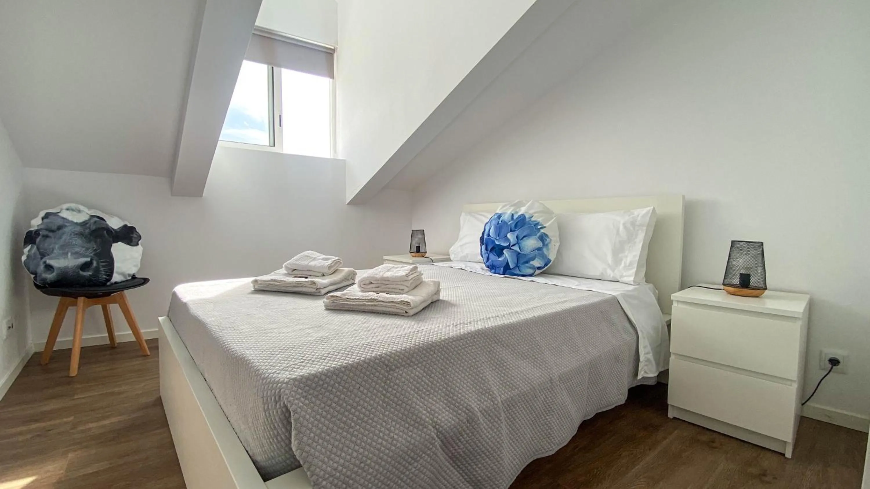 Bed in São Miguel Charming House "D" by LFC Apts